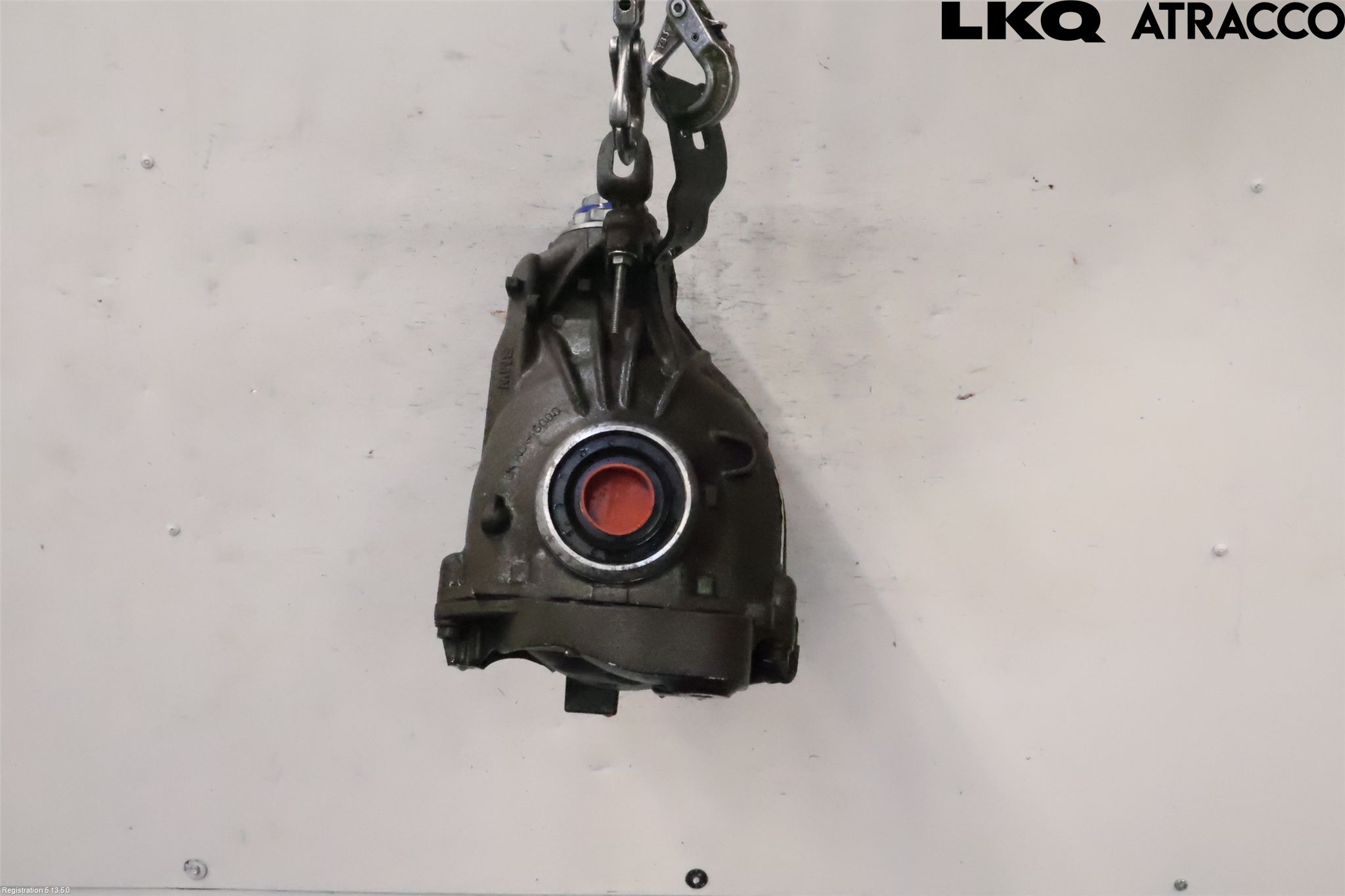 BMW 5 F10/F11/F18 09-17 Bakaksel Kardang Bak -Diff
