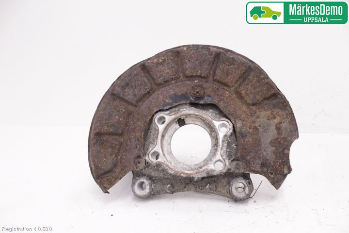 Volkswagen VW PASSAT 05-11 Spindel Vf