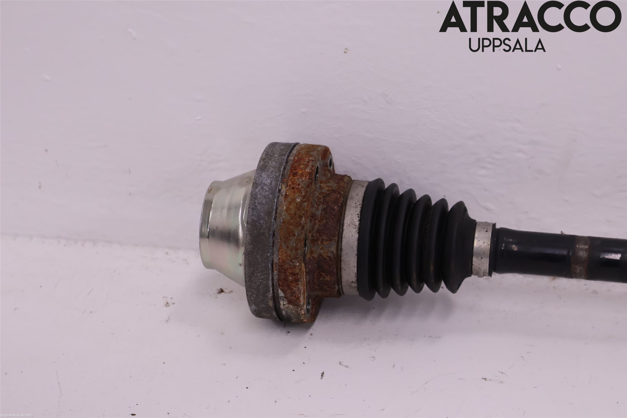 Volkswagen VW TOUAREG 7P 11-18 Drivaksel Foran Kompl Venstre