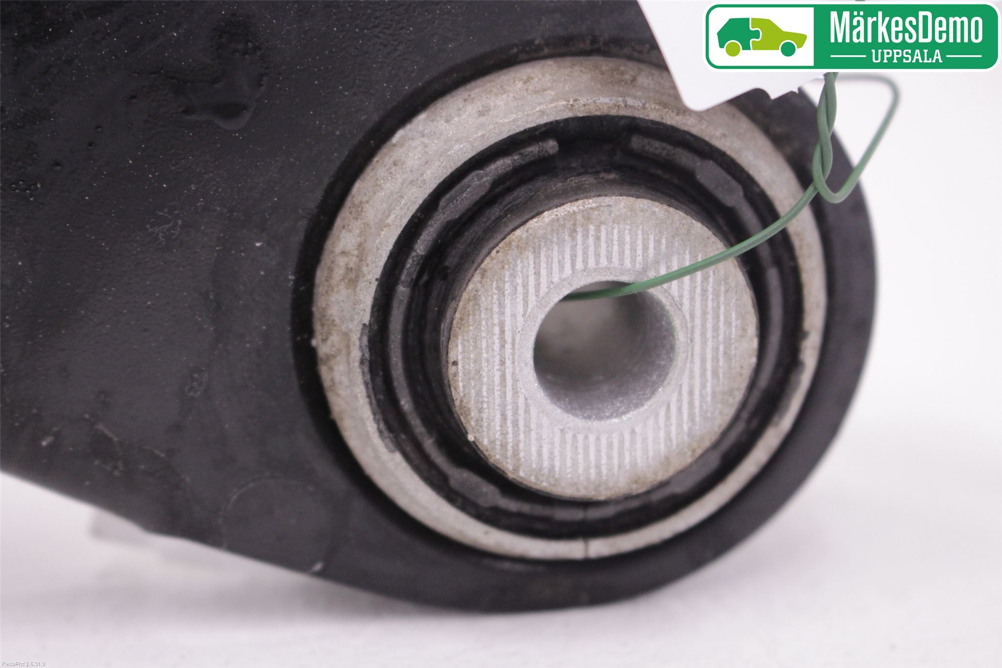 BMW 5 G30/G31/F90 17-23 Bærearm Bak Venstre
