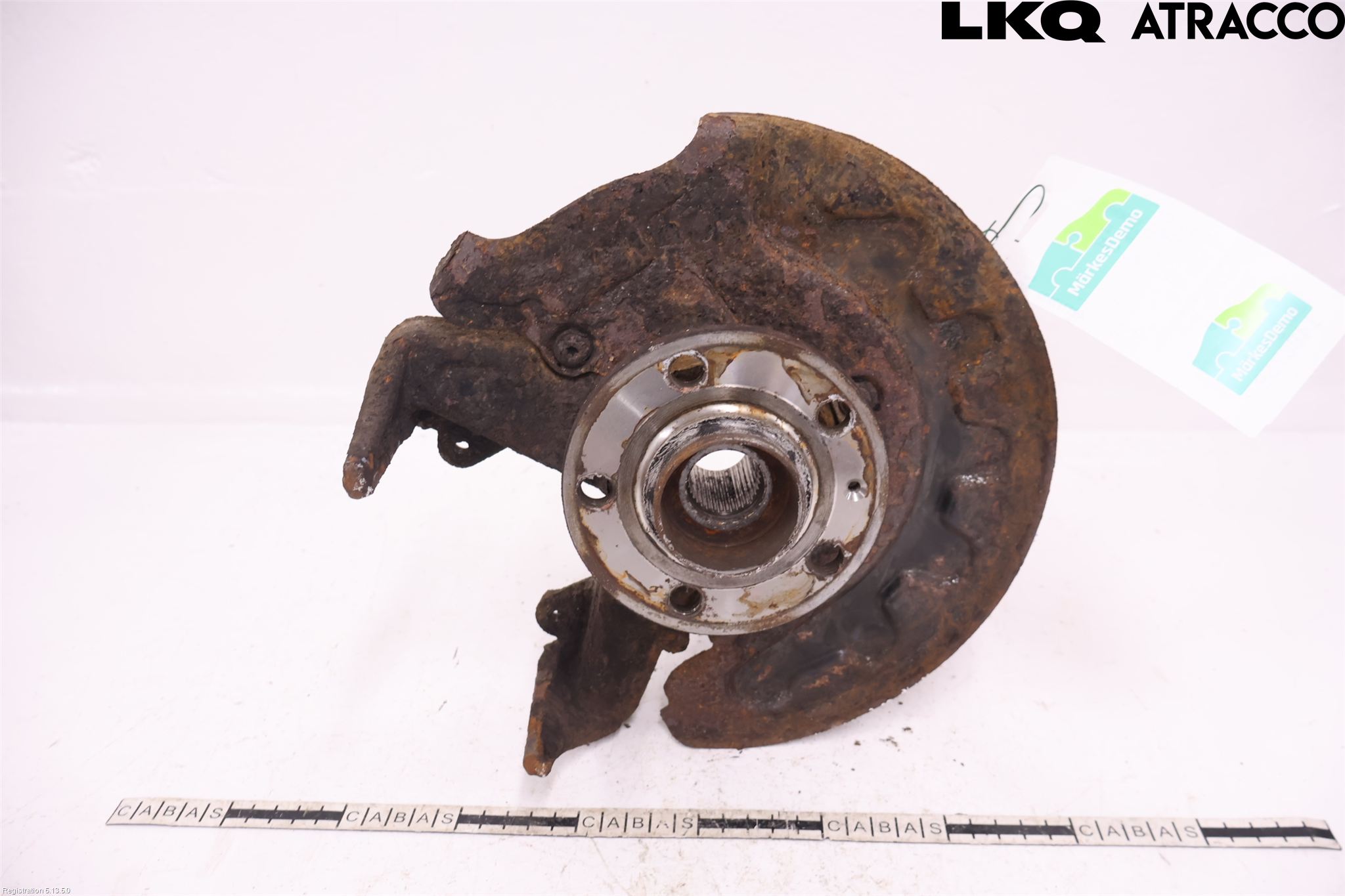 Volkswagen VW POLO 10-17 Spindel Hf