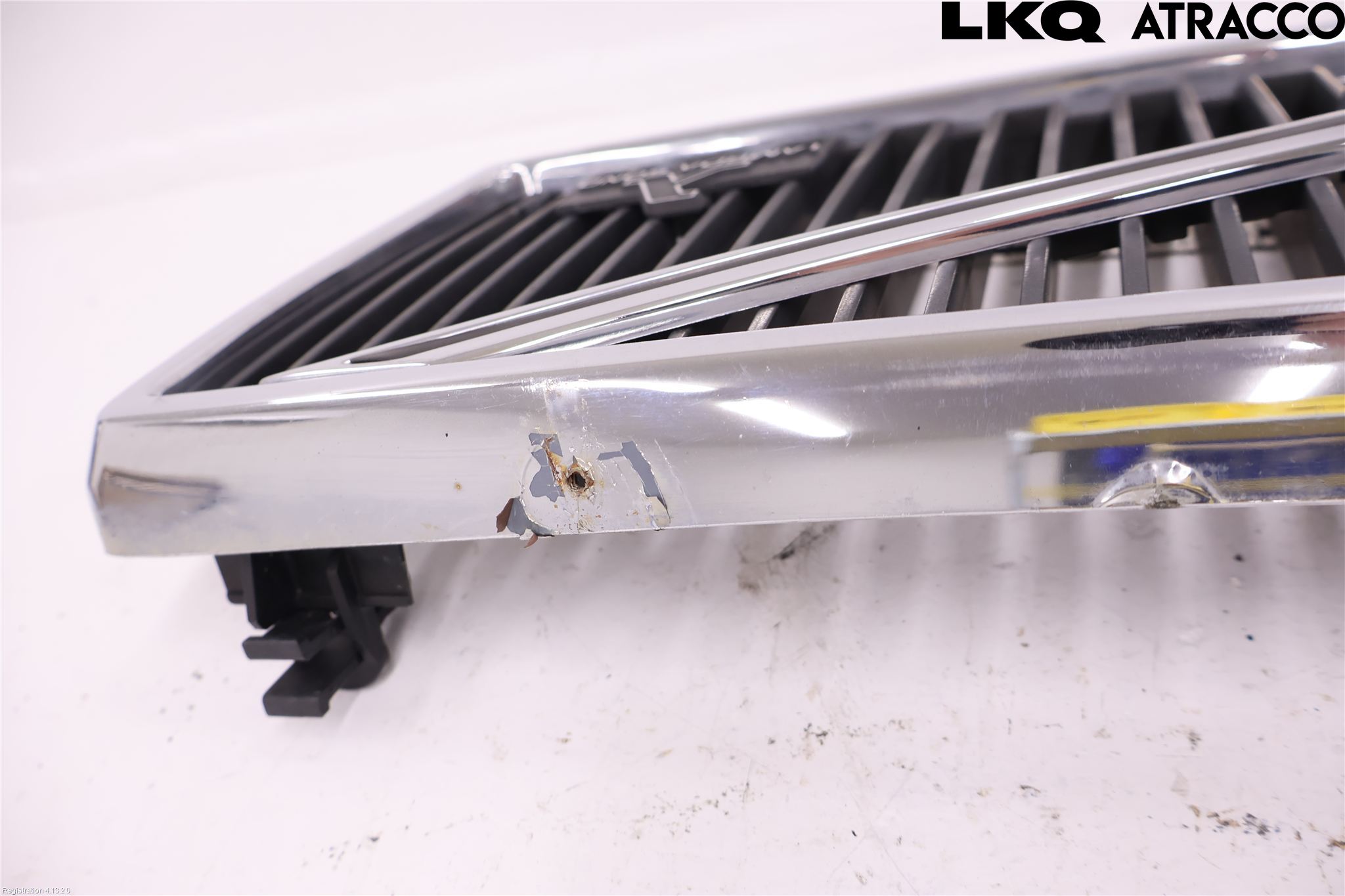 Volvo 740 88-92 Grill Komplett