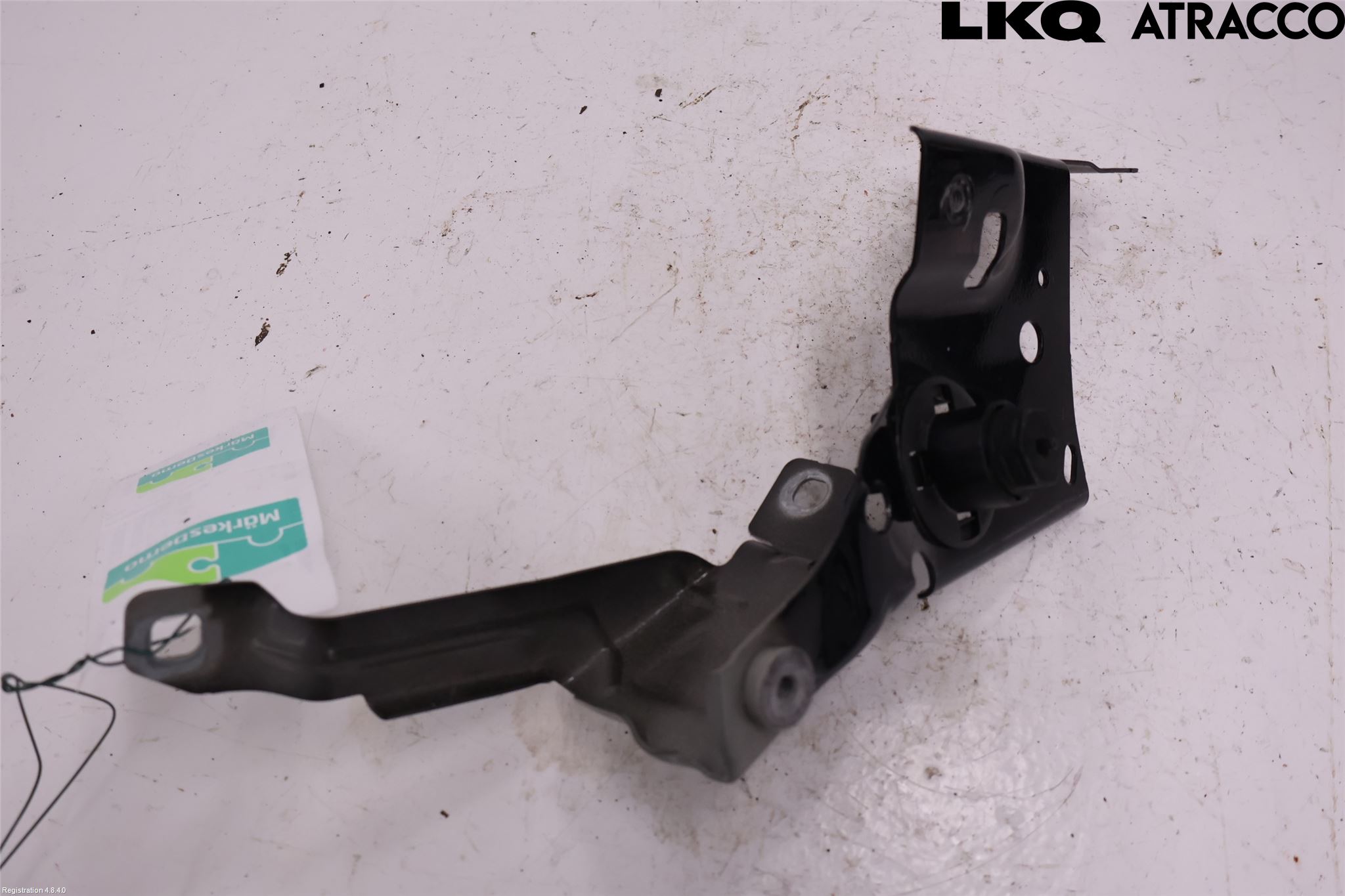 BMW 2 G42 22- Frontskjermfeste Venstre