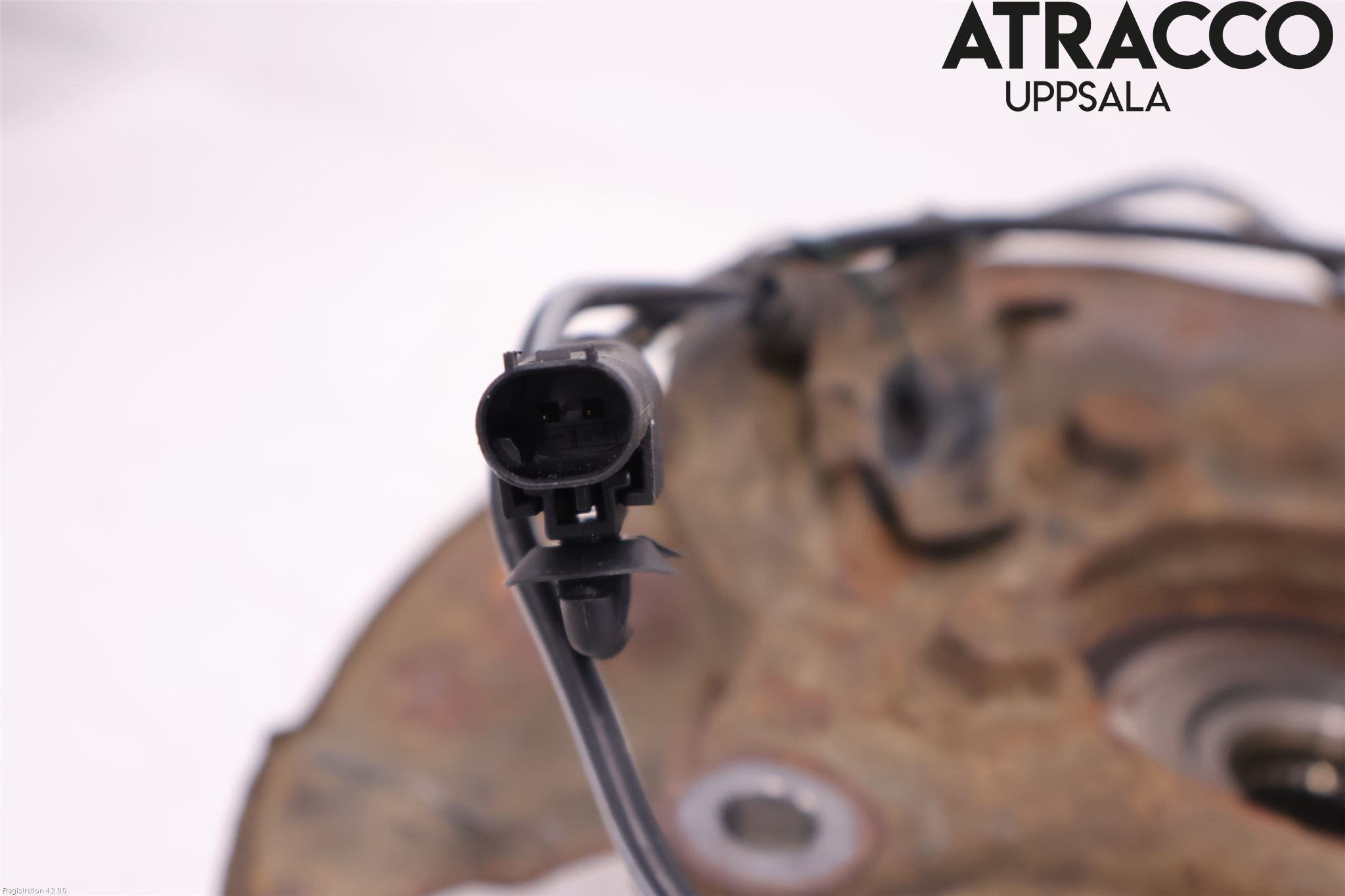Toyota AURIS 13-19 Spindel Vf