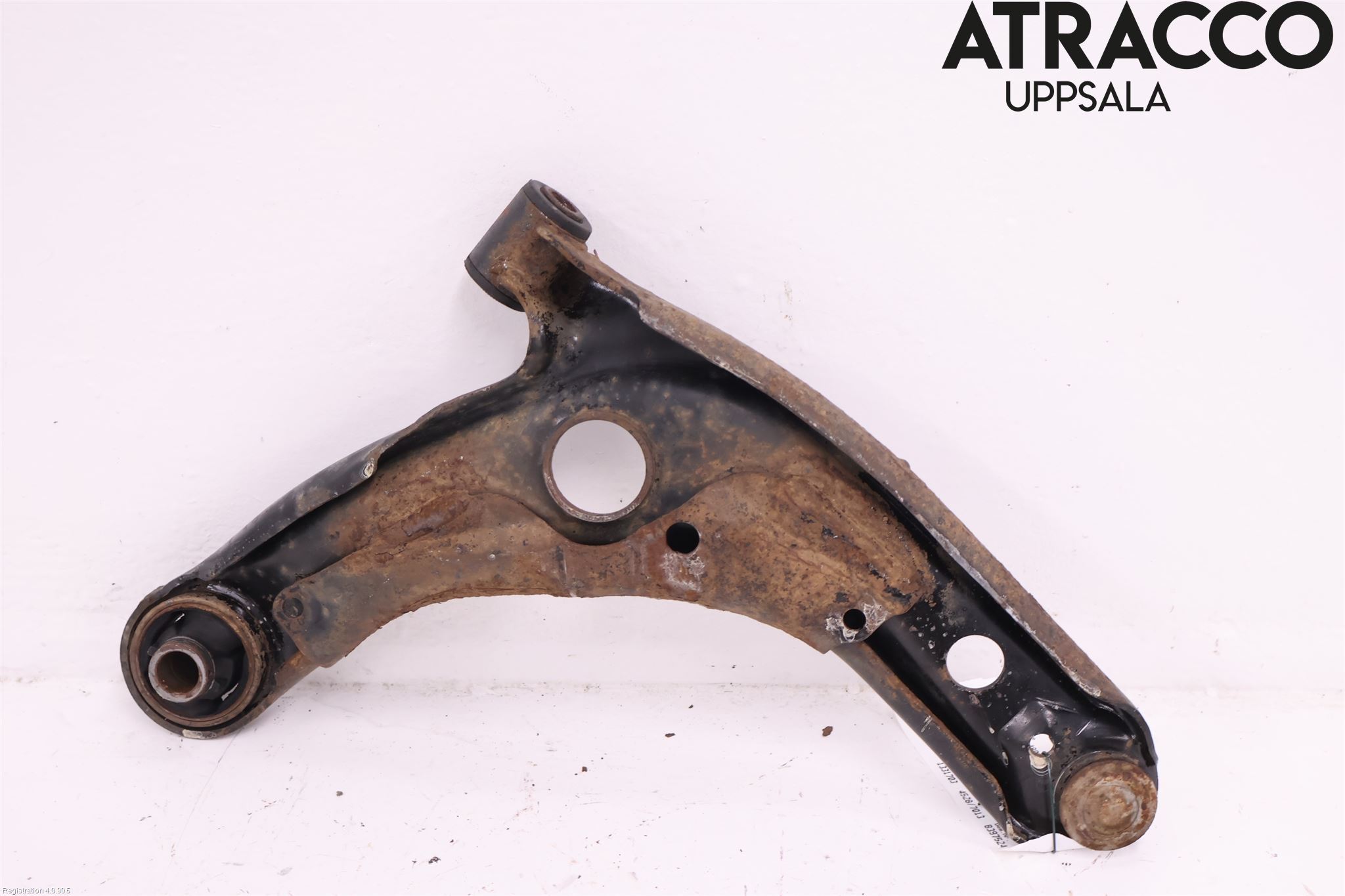Toyota YARIS XP130 12-14 Bærearm Foran Venstre Nedre