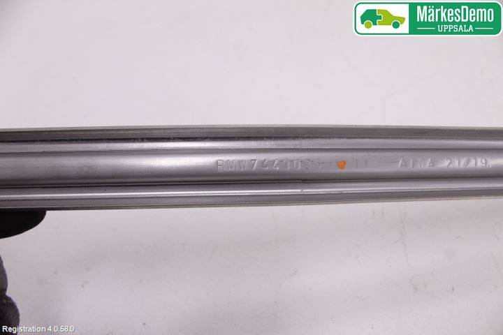 BMW 3 G20/G21/G80/G81 19- Drivstofftank Bånd-Feste