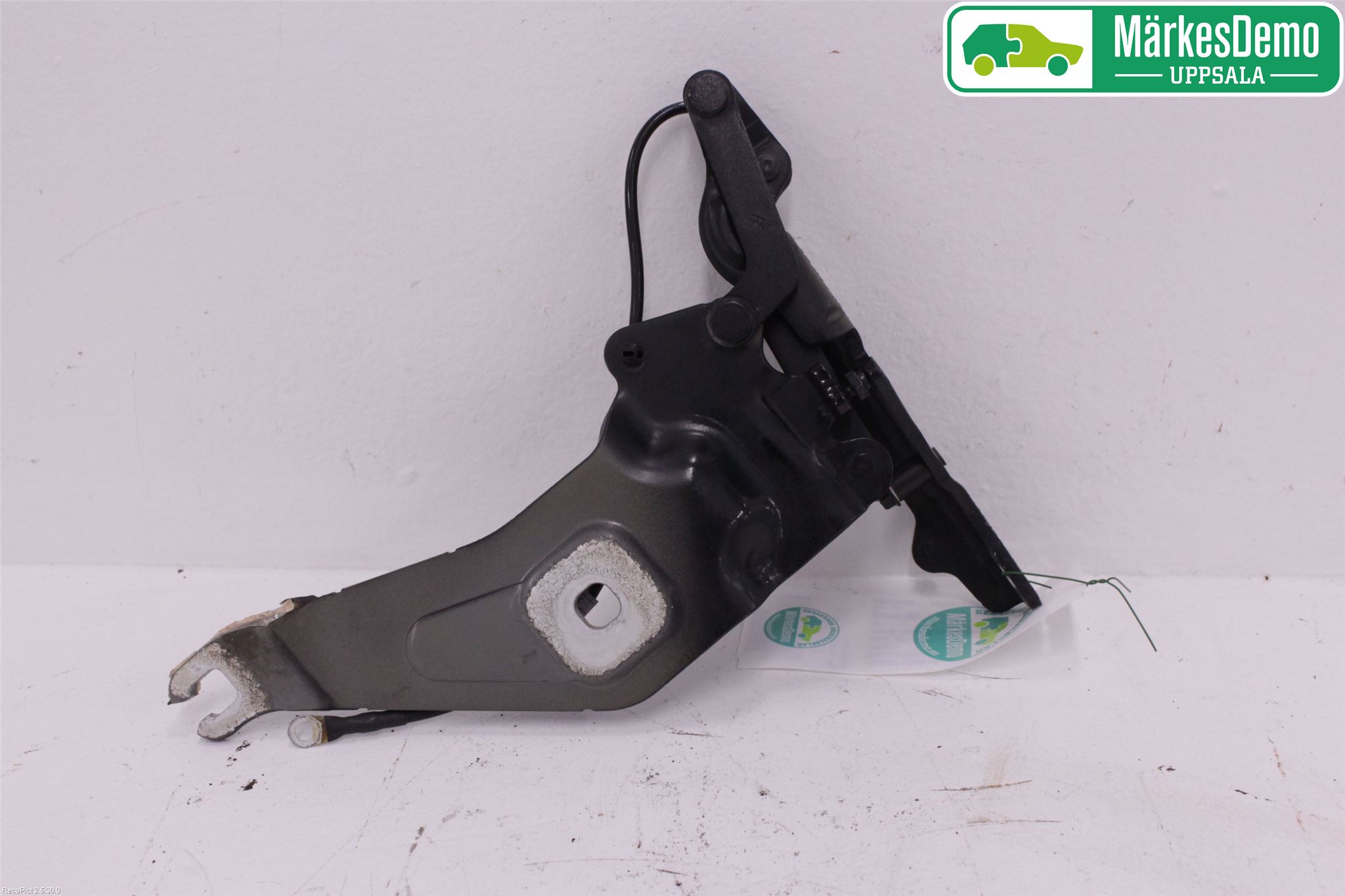 BMW X6 E71/E72   08-14 Panser Hengsel - Hengsler