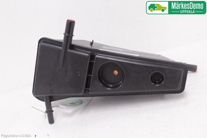 Mercedes-Benz MB CLA-KLASS (C118/X118) 19- Drivstoff Kolkanister