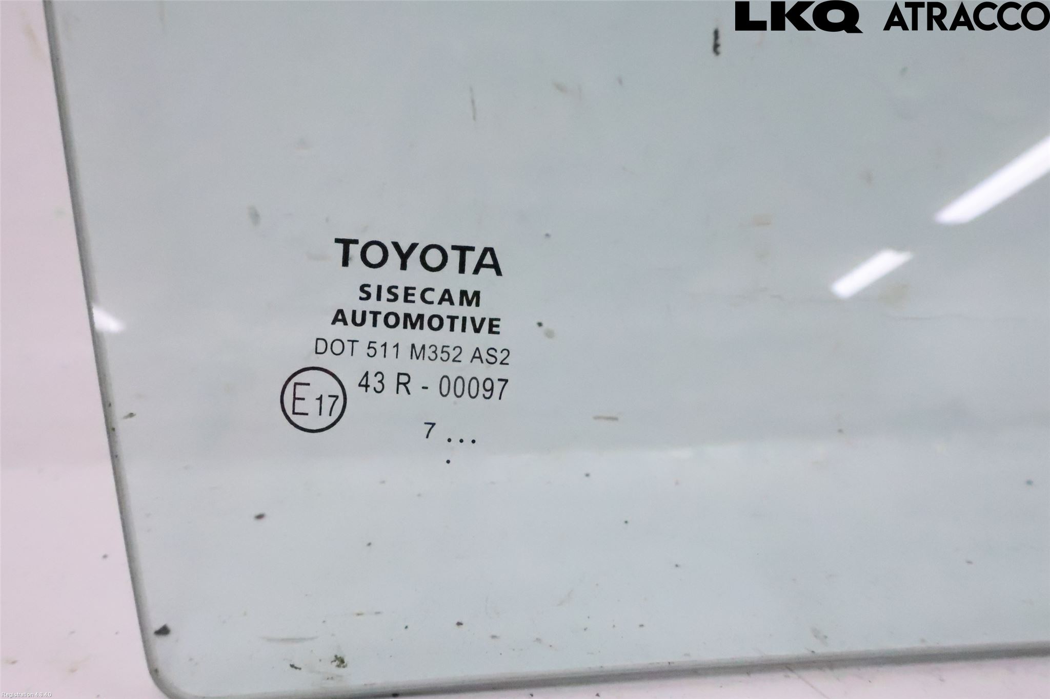 Toyota YARIS XP130 15-20 Dørrute Foran Venstre Trekant