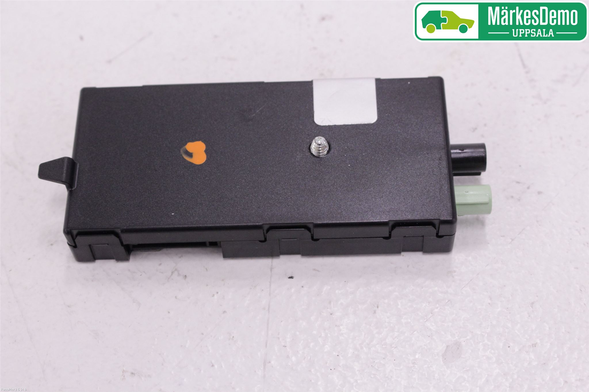 BMW 3 G20/G21/G80/G81 19- Stereo Antenneforsterker