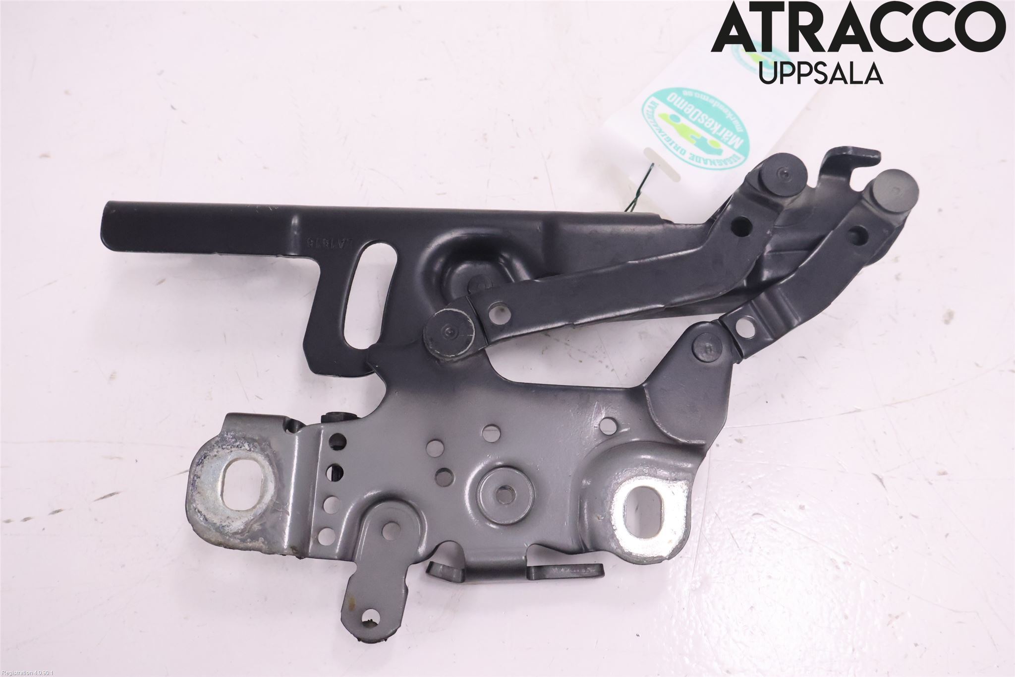 BMW 3 F30/F31/F80 12-19 Panser Hengsel - Hengsler