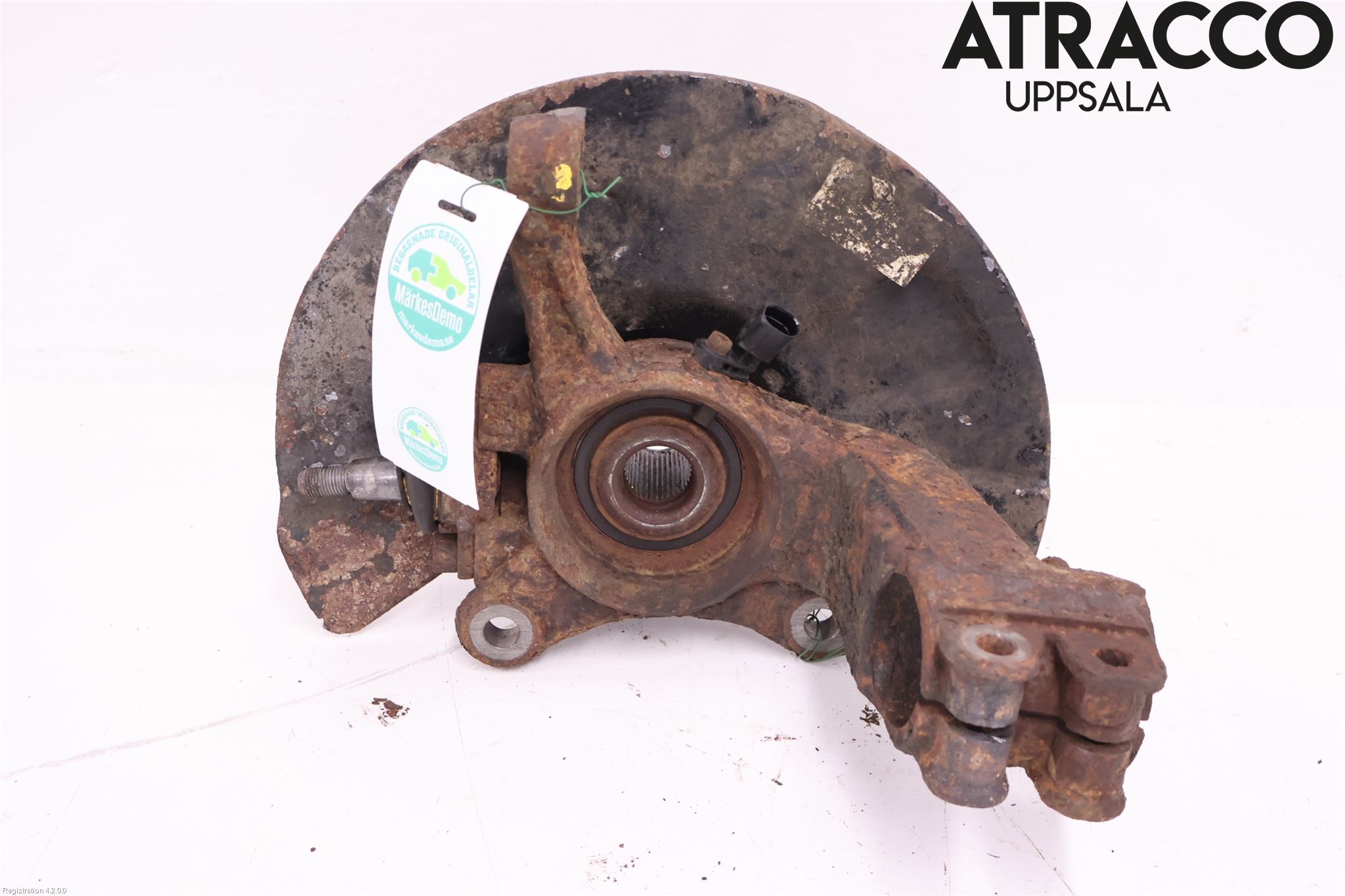Volkswagen VW TRANSP/CARAVELLE (T5) 04-15 Spindel Vf