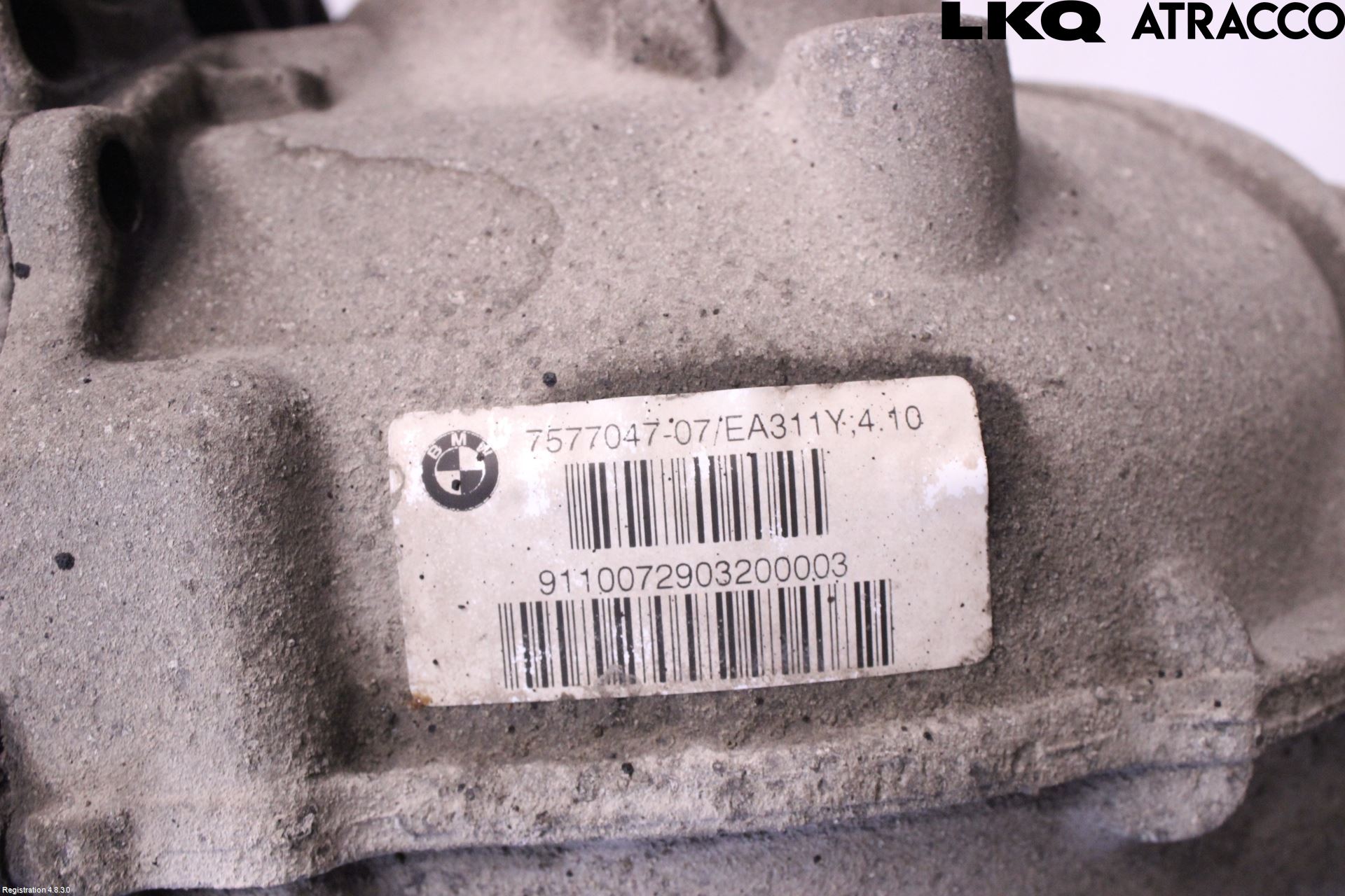 BMW 5 F10/F11/F18 09-17 Bakaksel Kardang Bak -Diff