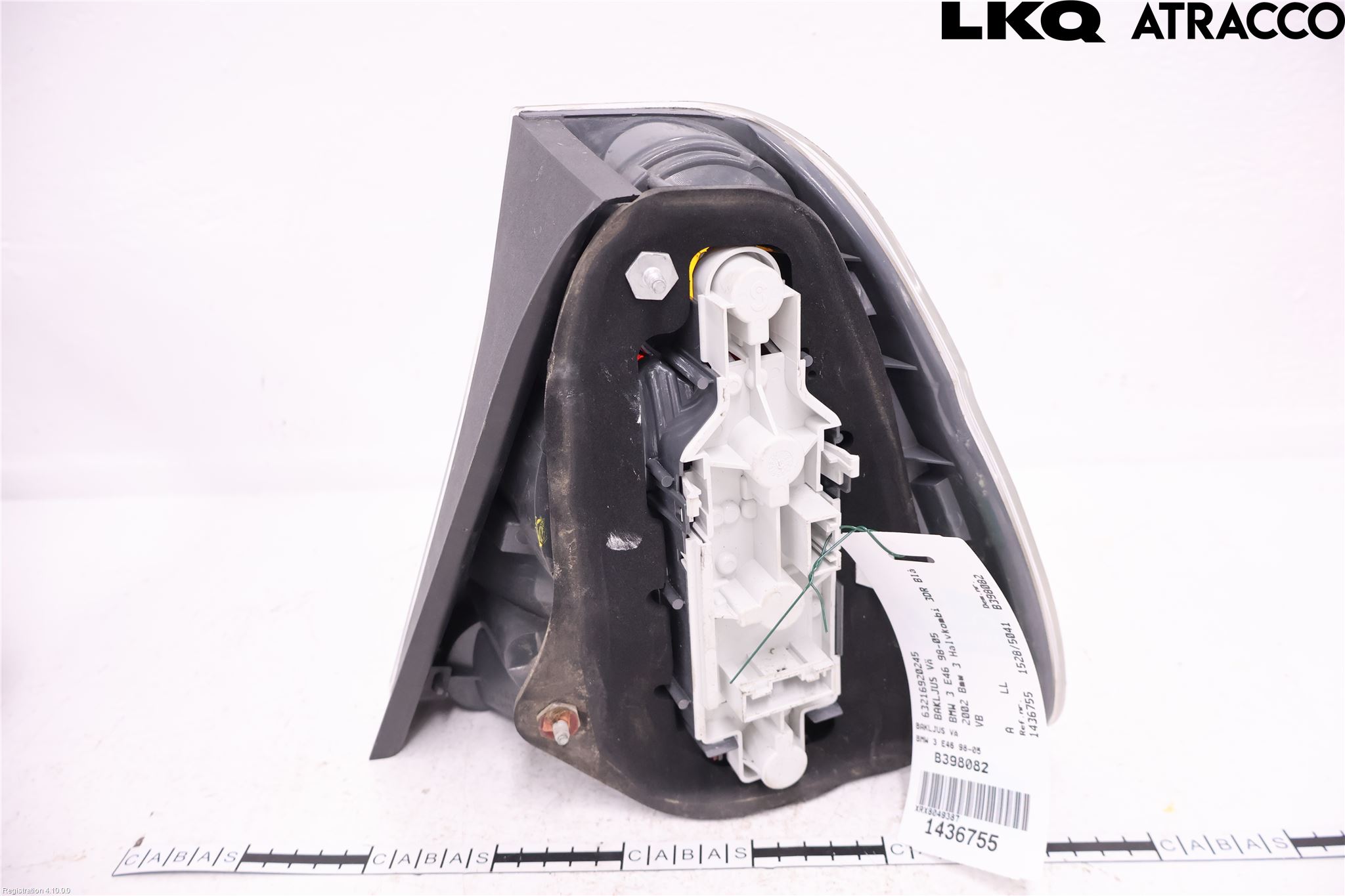 BMW 3 E46      98-05 Baklykt Venstre