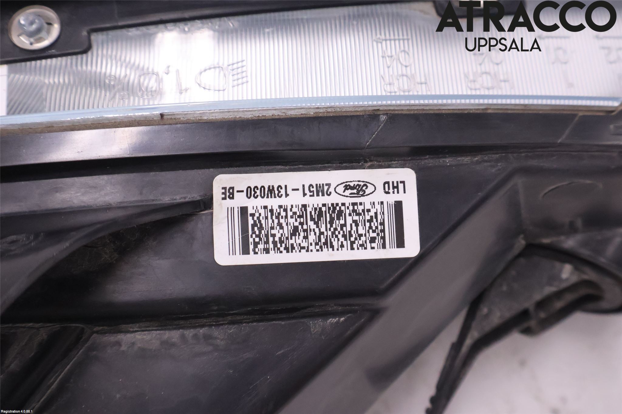 Ford FOCUS     99-04 Frontlykt Venstre