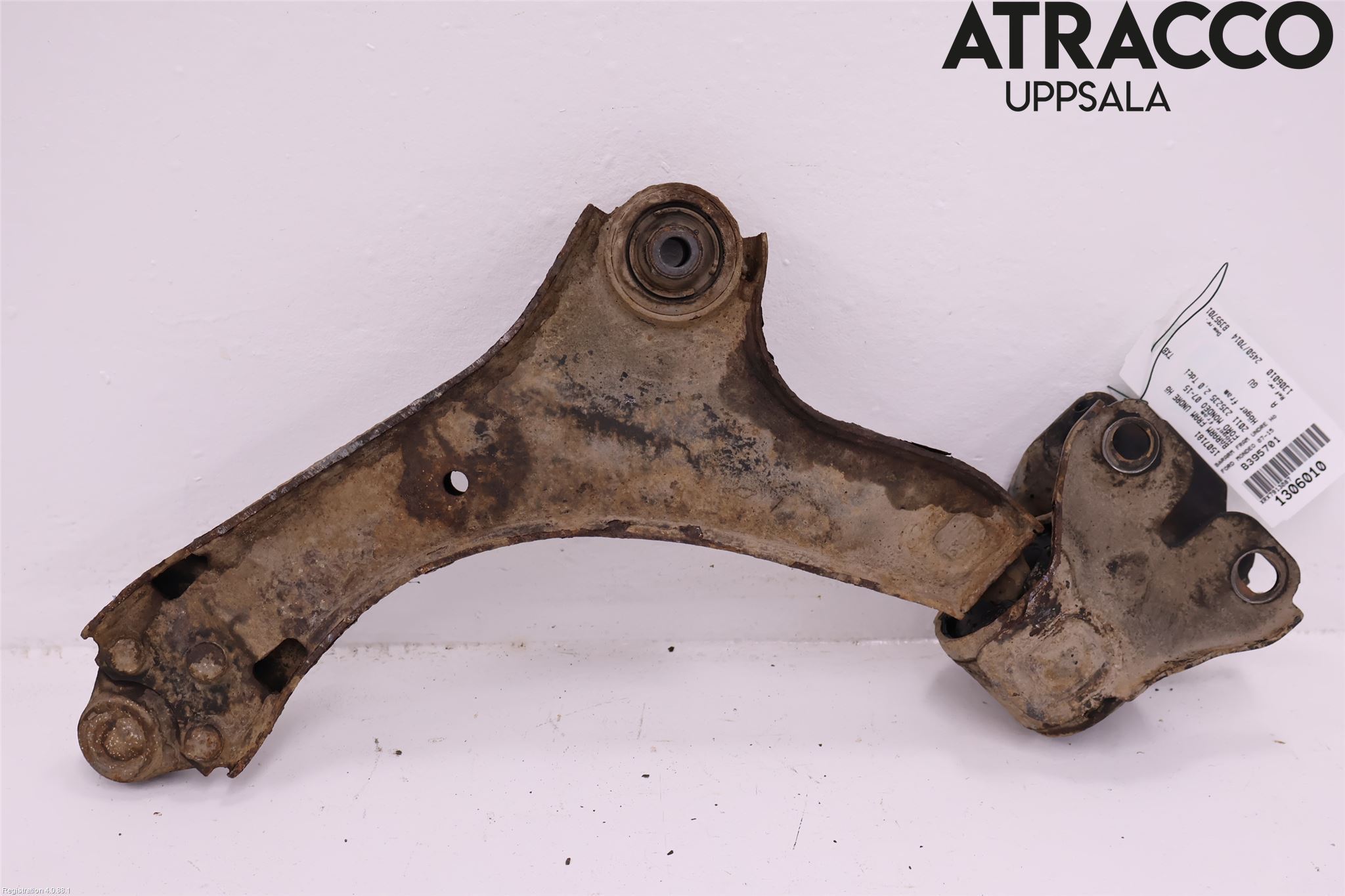 Ford MONDEO 07-15 Bærearm Foran Høyre Nedre