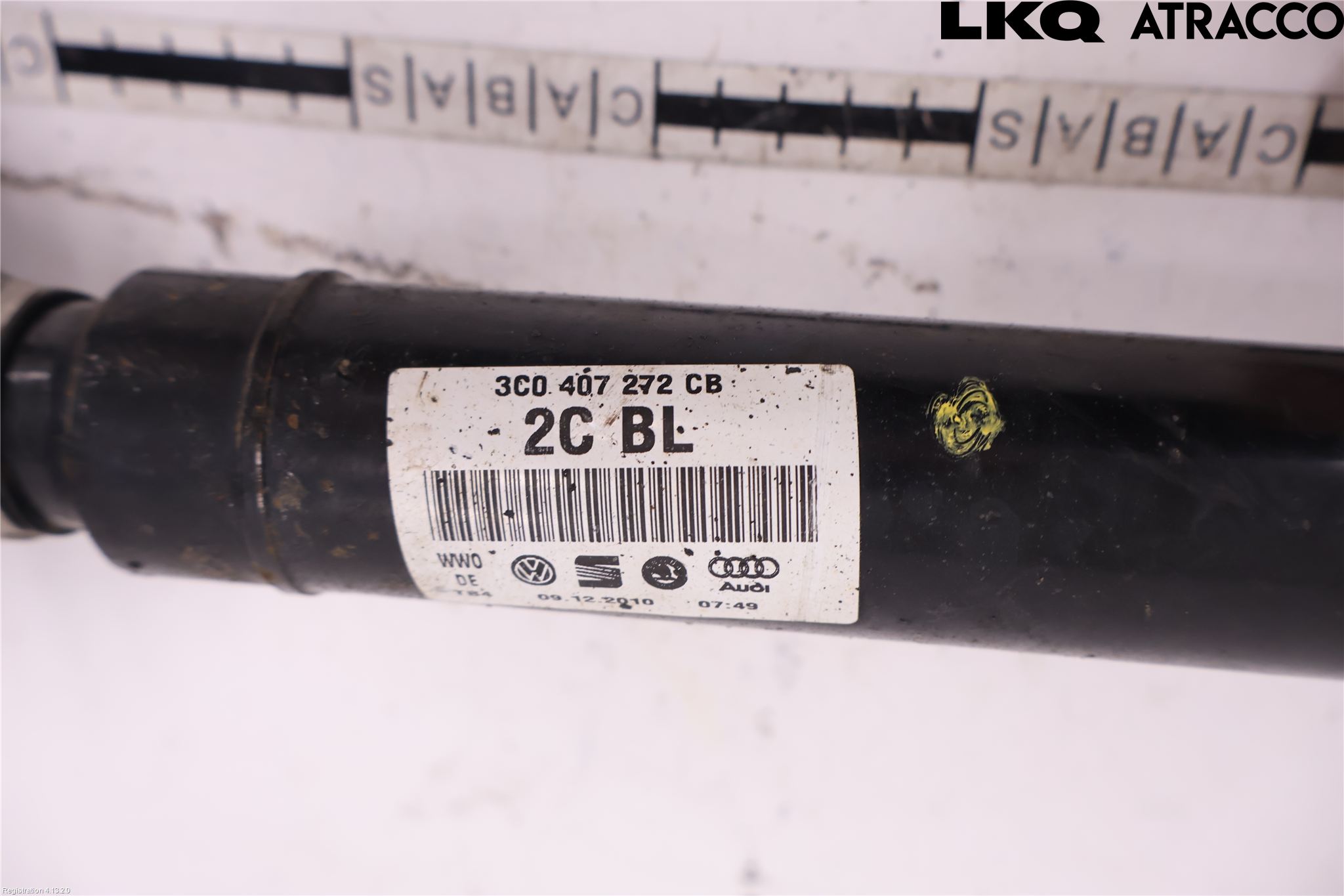 Volkswagen VW PASSAT 11-14 Drivaksel Foran Kompl Høyre