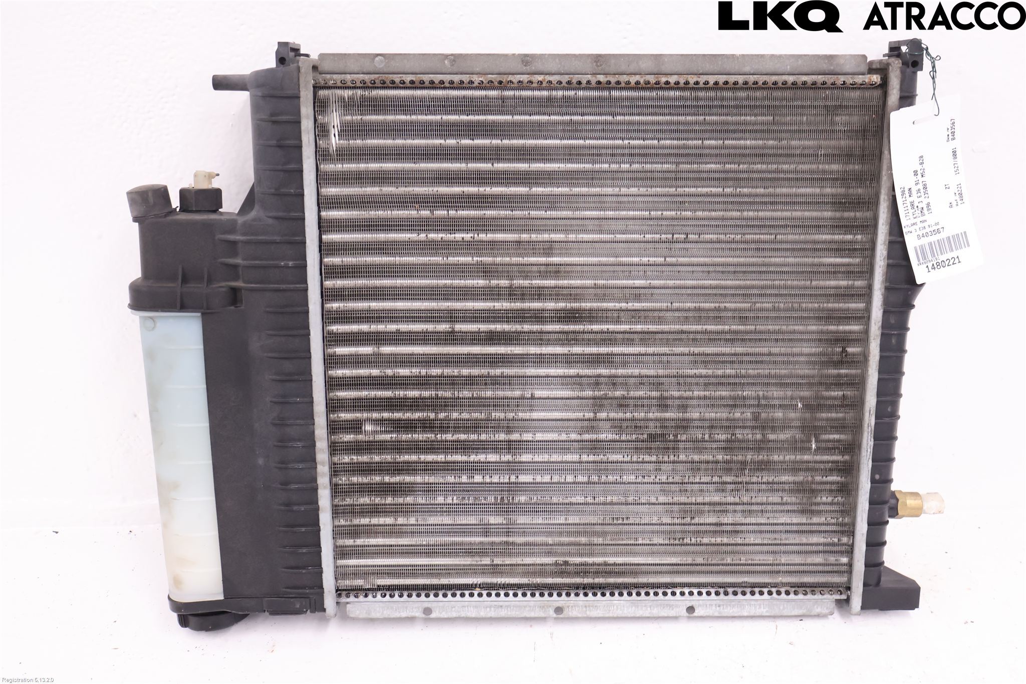 BMW 3 E36      91-00 Radiator Manuell
