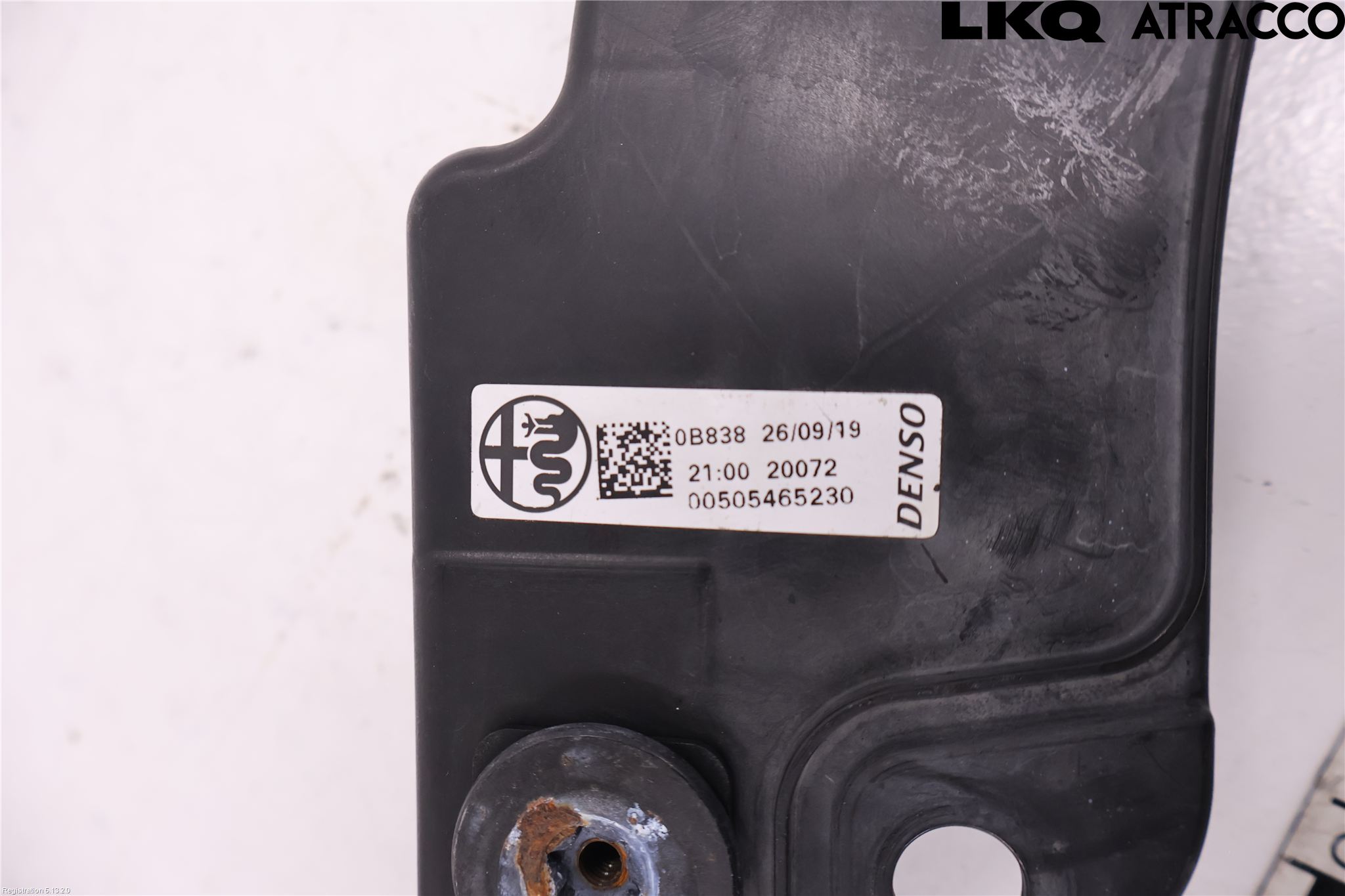 Alfa STELVIO 17- Frontlykt Holder-Feste