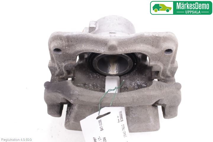 BMW 5 G30/G31/F90 17-23 Bremsecaliper Foran Høyre