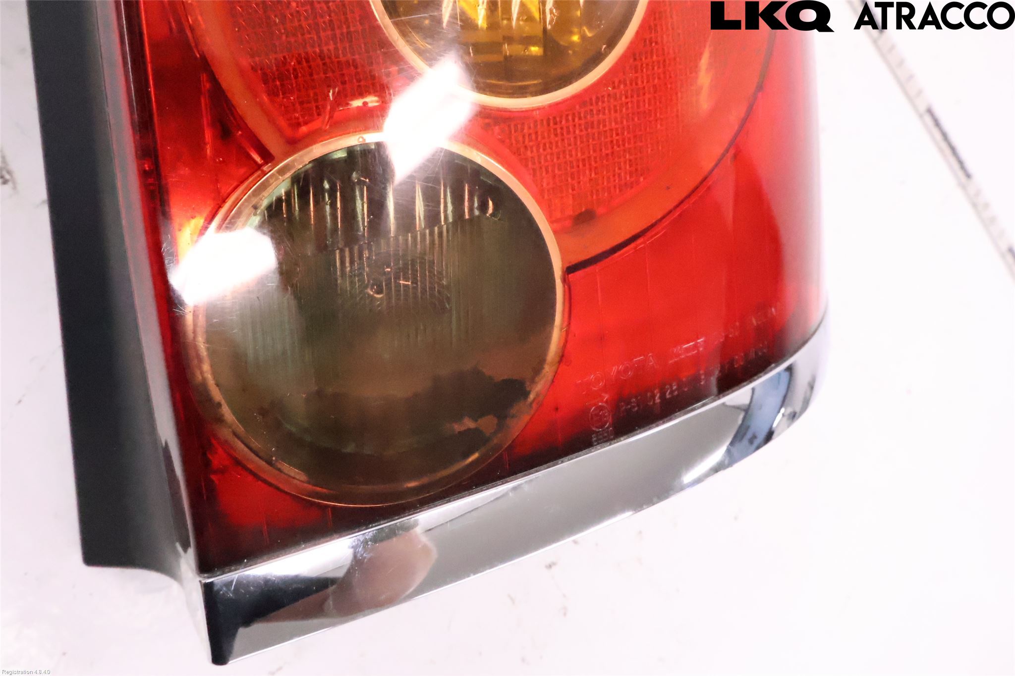 Toyota AVENSIS 03-06 Baklykt Høyre