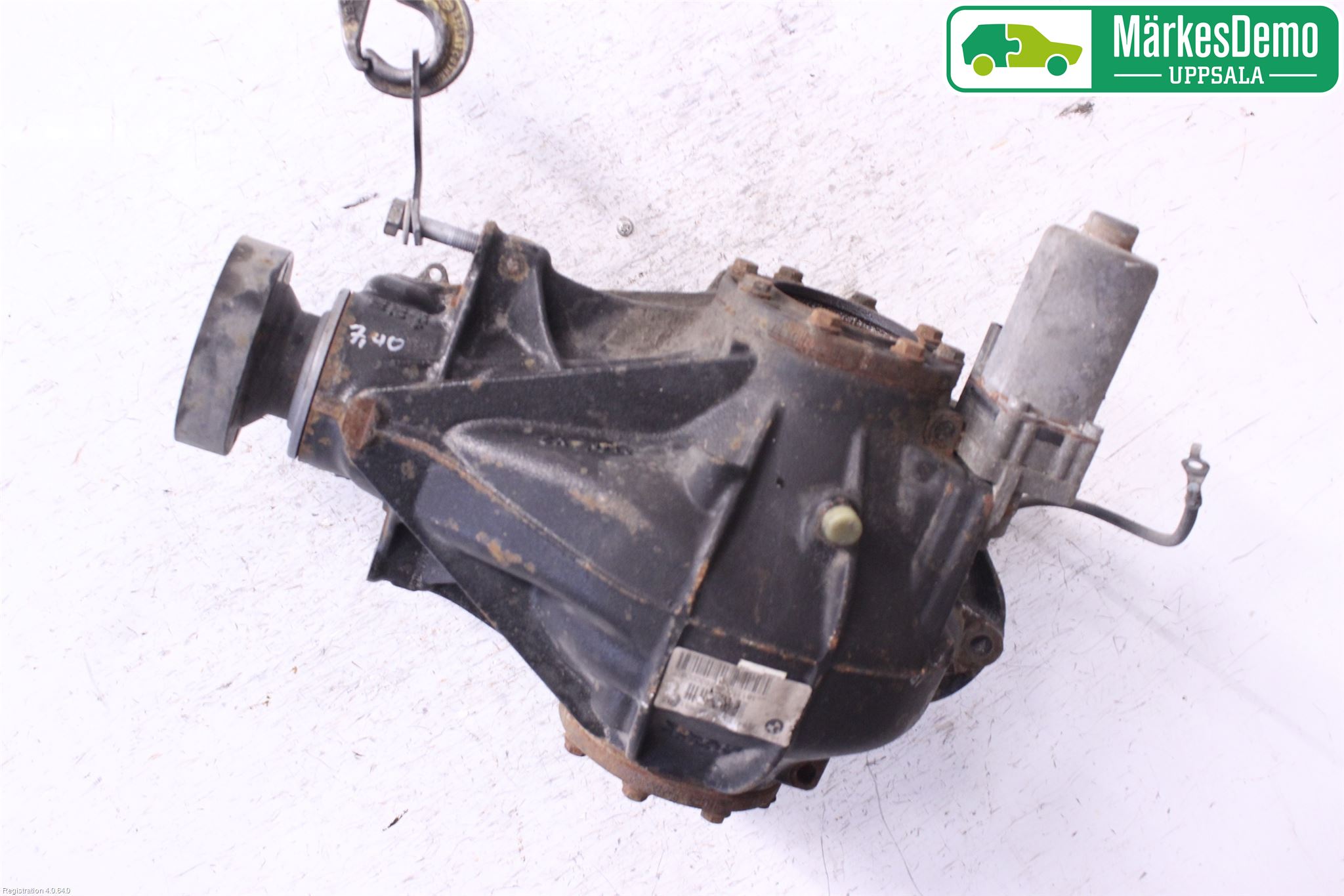 BMW 5 F10/F11/F18 09-17 Bakaksel Kardang Bak -Diff