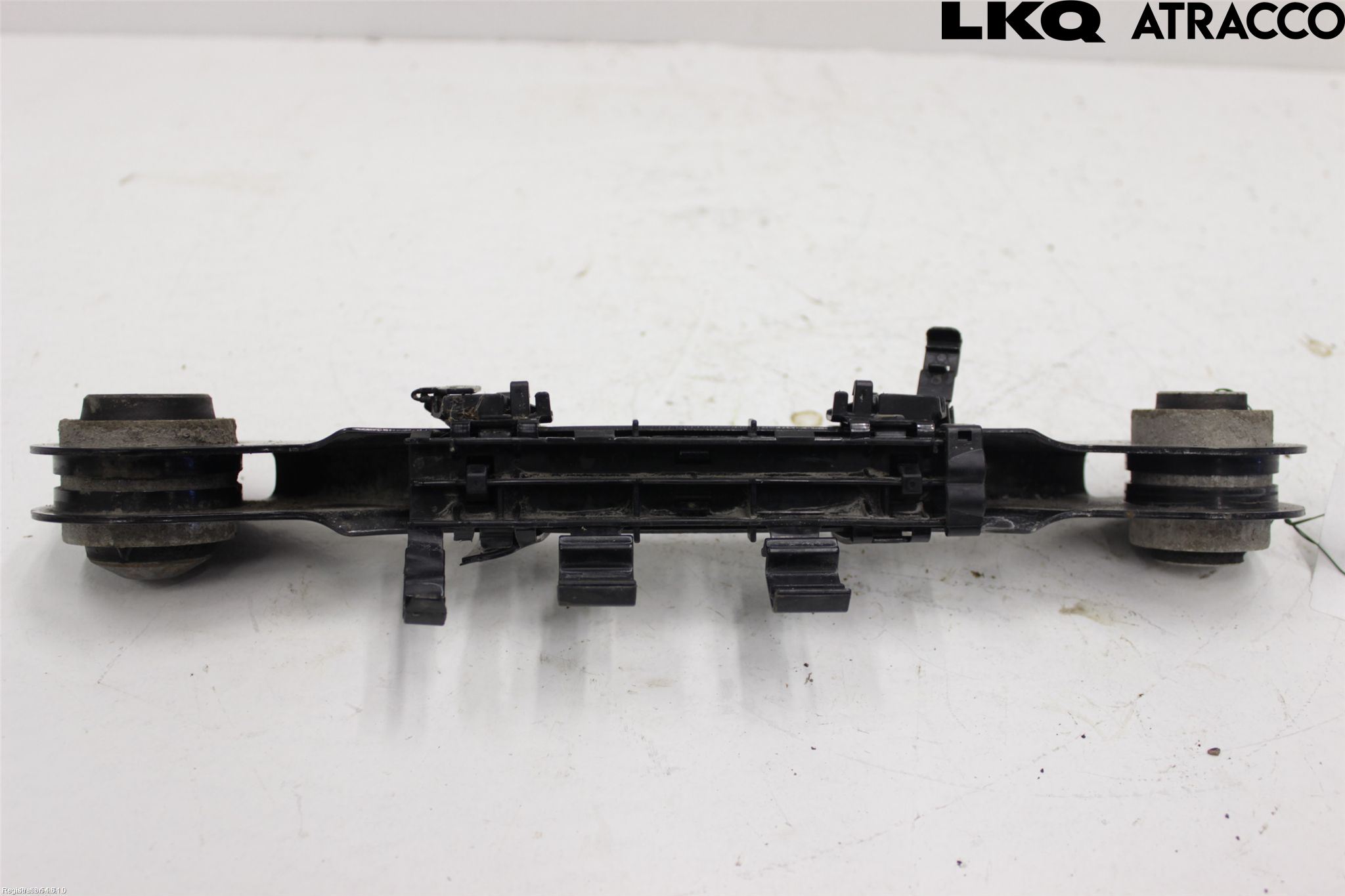 BMW 3 F30/F31/F80 12-19 Bærearm Bak Høyre Øvre
