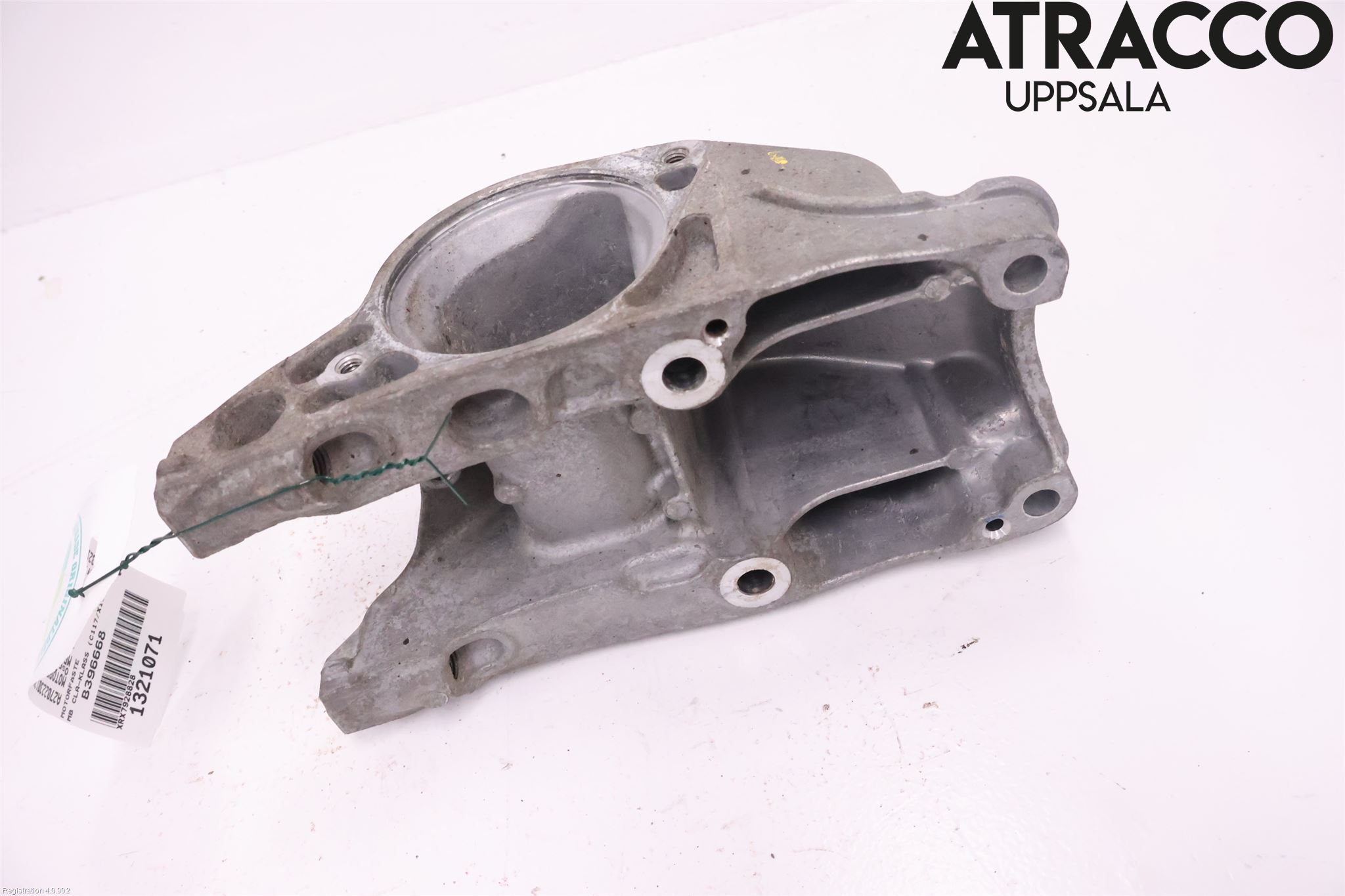 Mercedes-Benz MB CLA-KLASS (C117/X117) 13-19 Motor Feste Stål-Alu