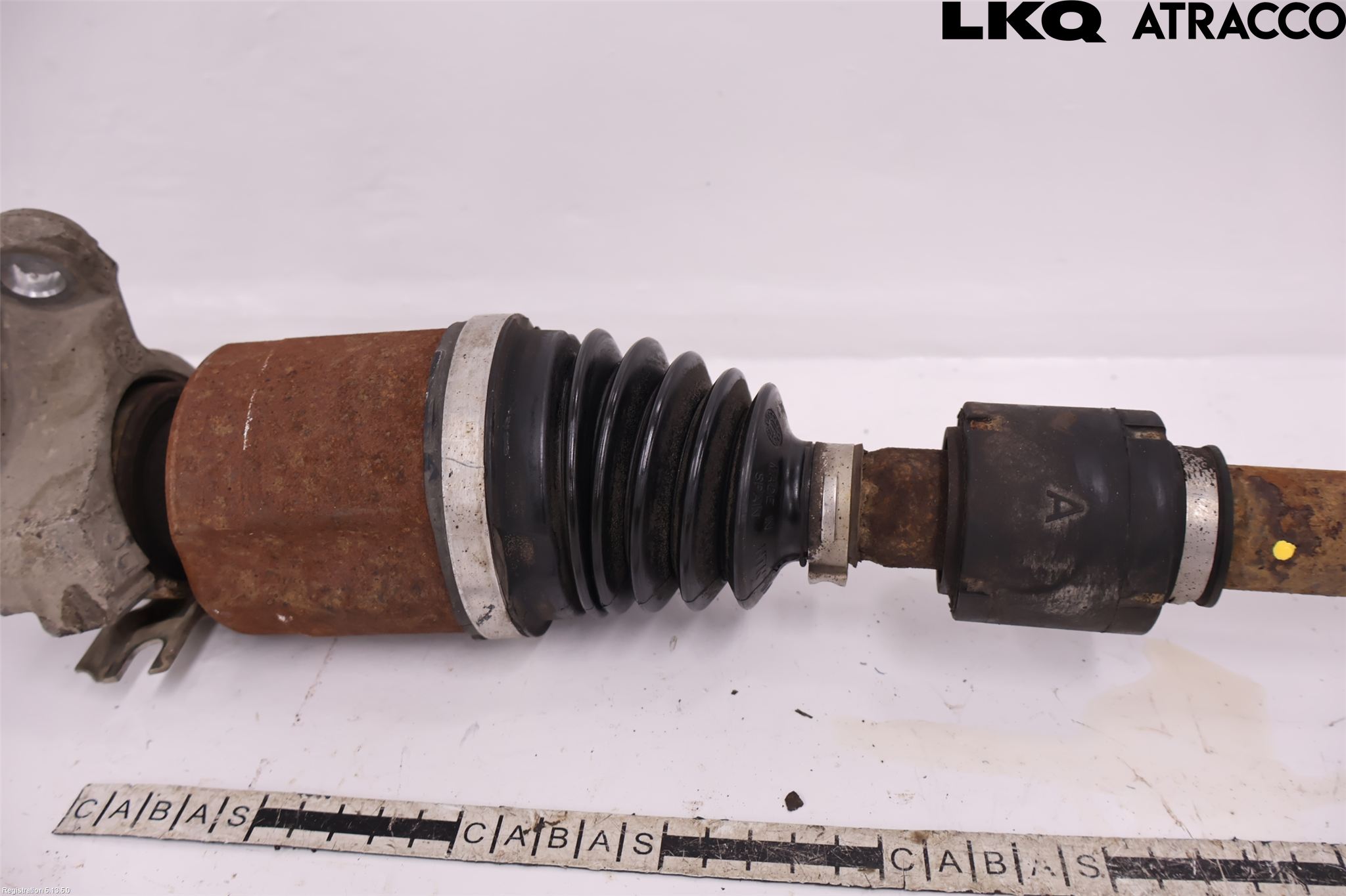 Dacia DUSTER 18-24 Drivaksel Foran Kompl Høyre