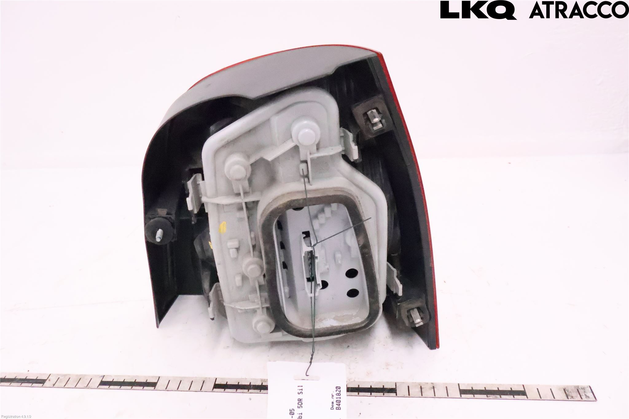 Volkswagen VW POLO 02-05 Baklykt Venstre