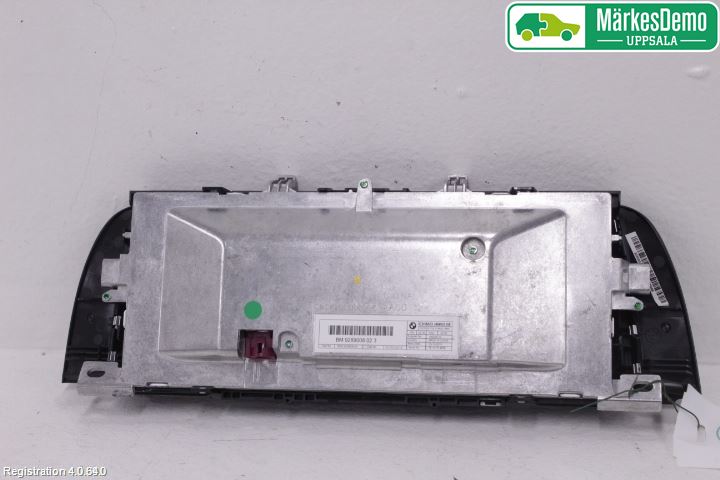 BMW 5 F10/F11/F18 09-17 Instr Skjerm Dvd-Gps-Ac-Tlf