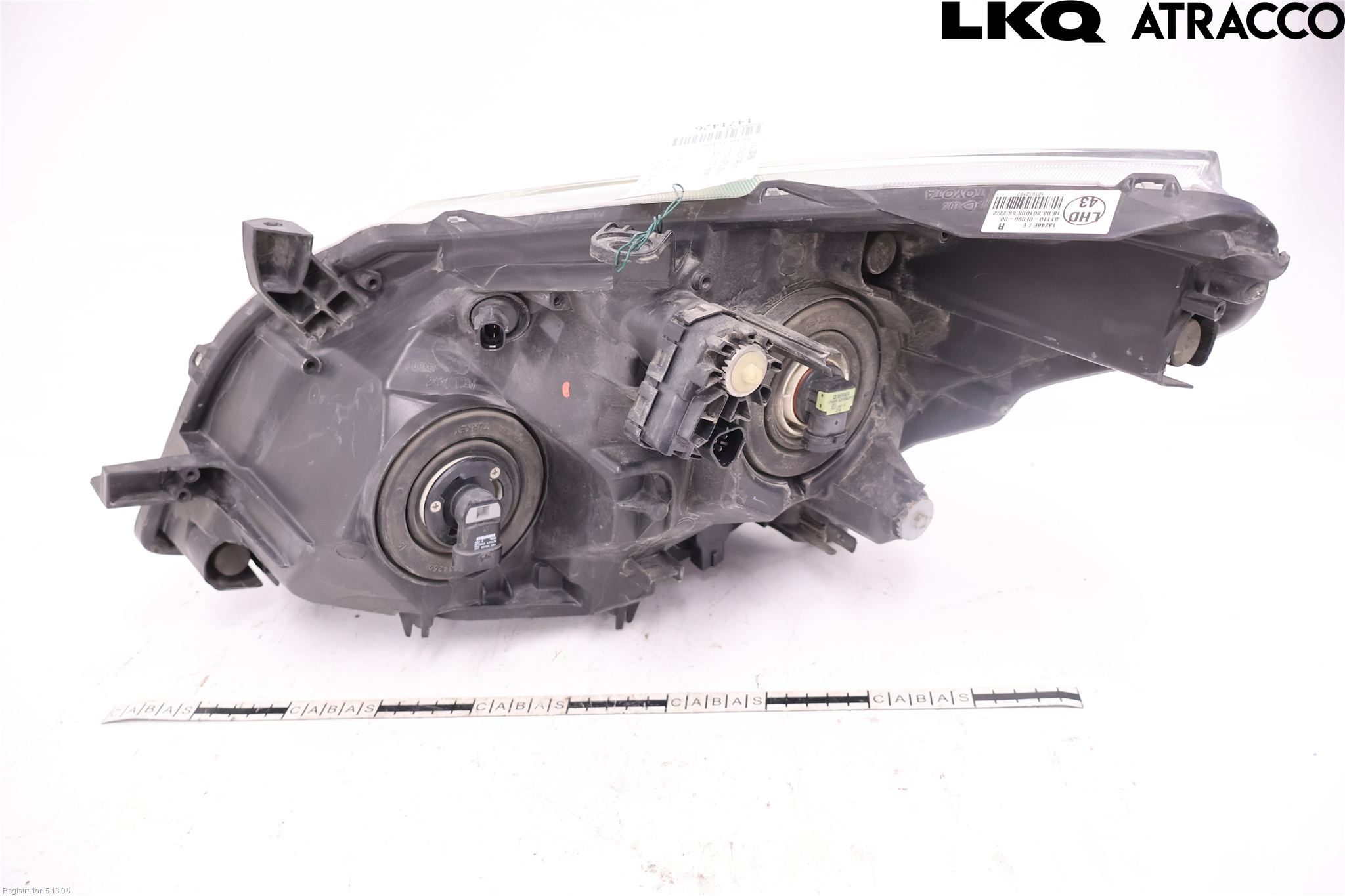Toyota VERSO 09-18 Frontlykt Høyre