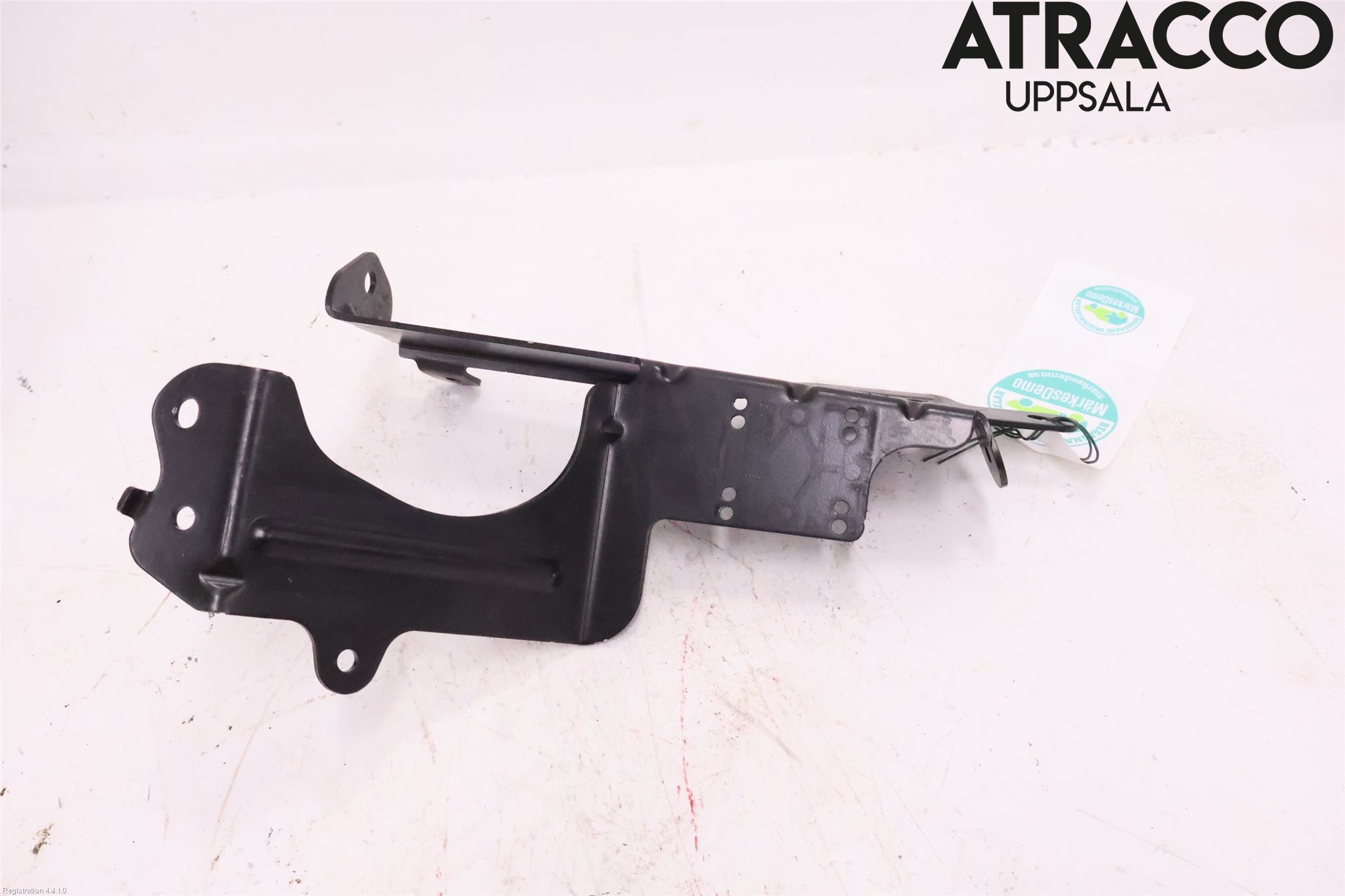 BMW 3 G20/G21/G80/G81 19- Radiator Feste - Ramme - Bjelk