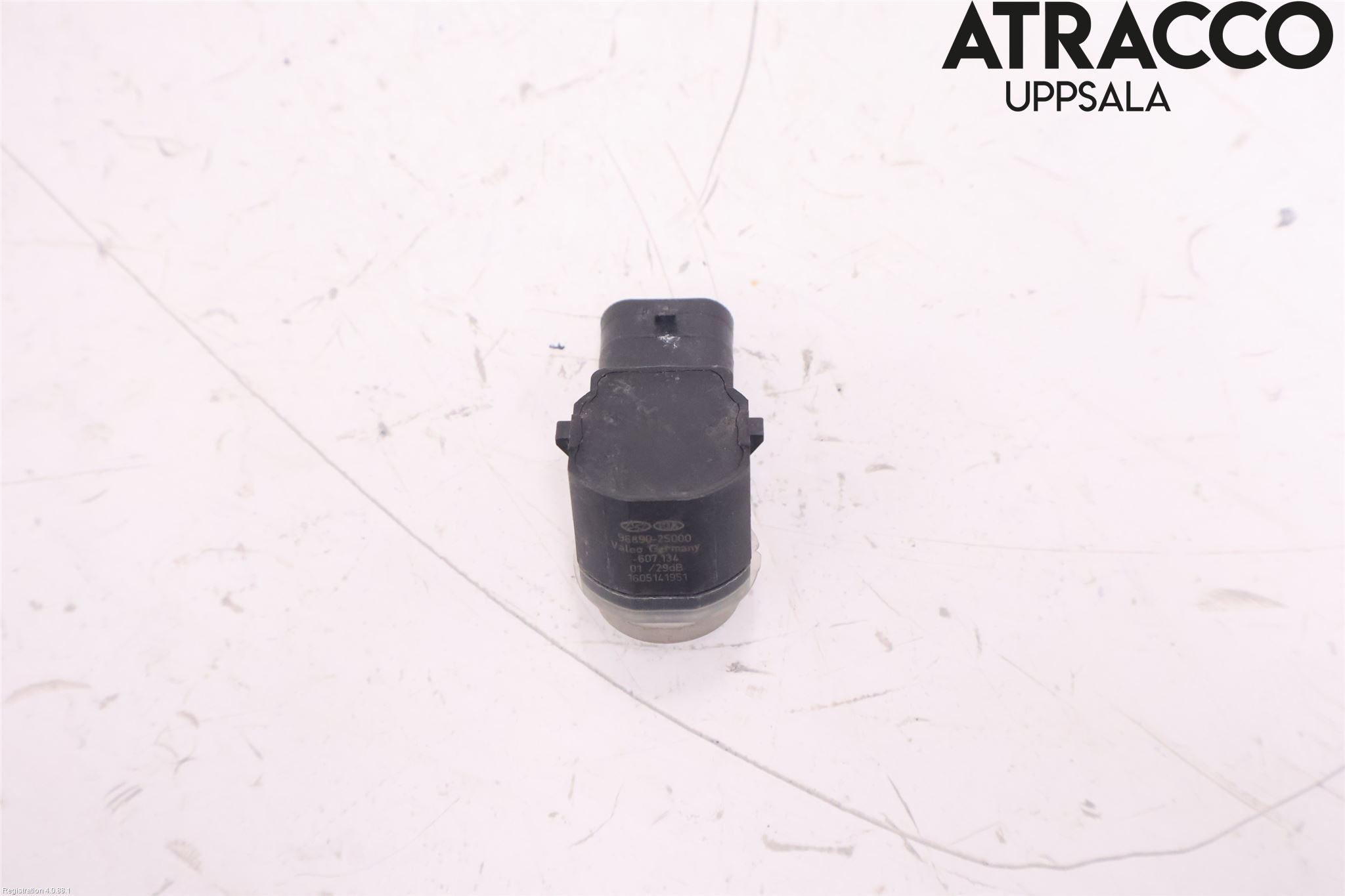 Hyundai SANTA FE 13-18 Sensor Parkering Front