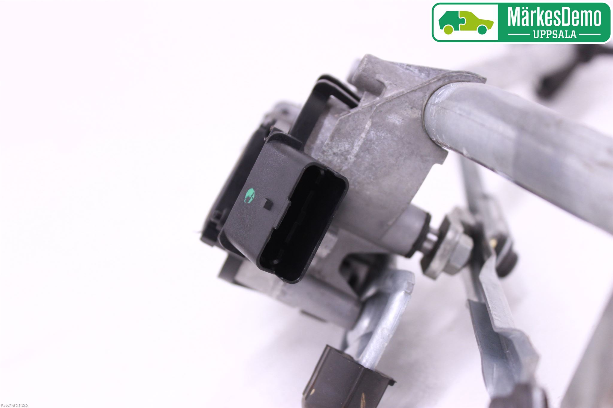 Mercedes-Benz MB CITAN (W415) 13-21 Viskermotor Frontrute