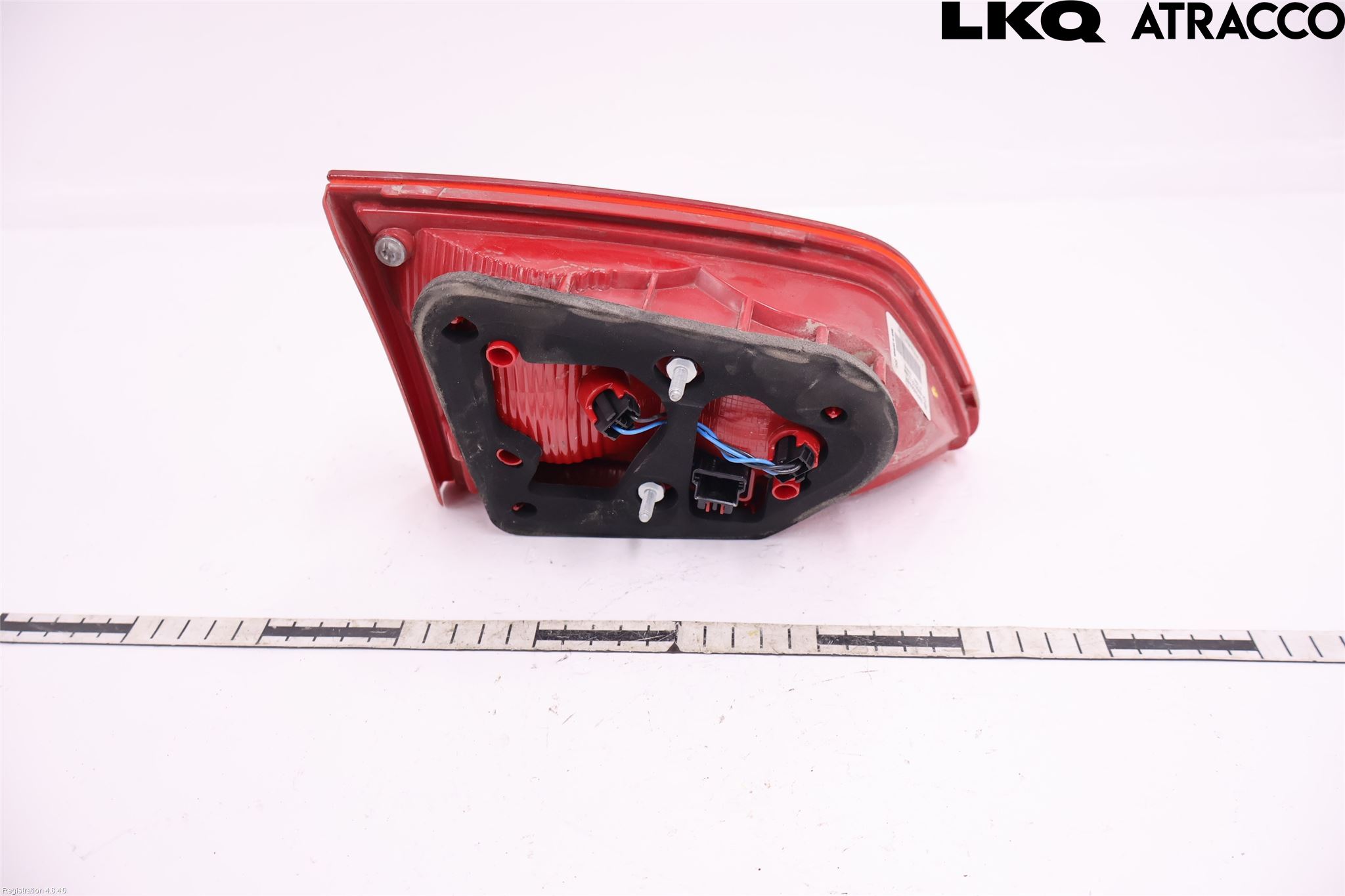 Volkswagen VW PASSAT 11-14 Baklykt Høyre  På Luke(Indre)