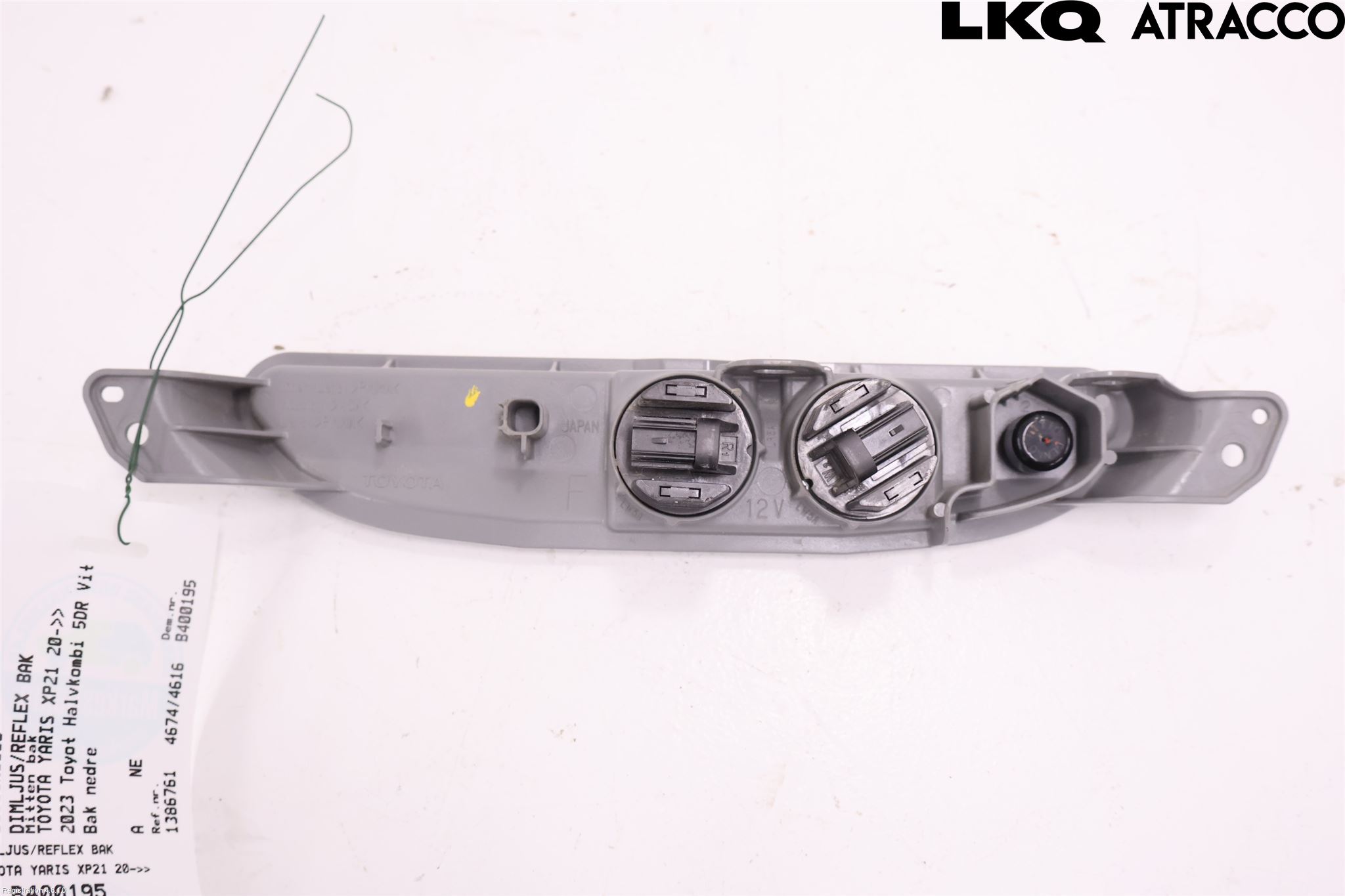 Toyota YARIS XP21 20- Refleks Bak