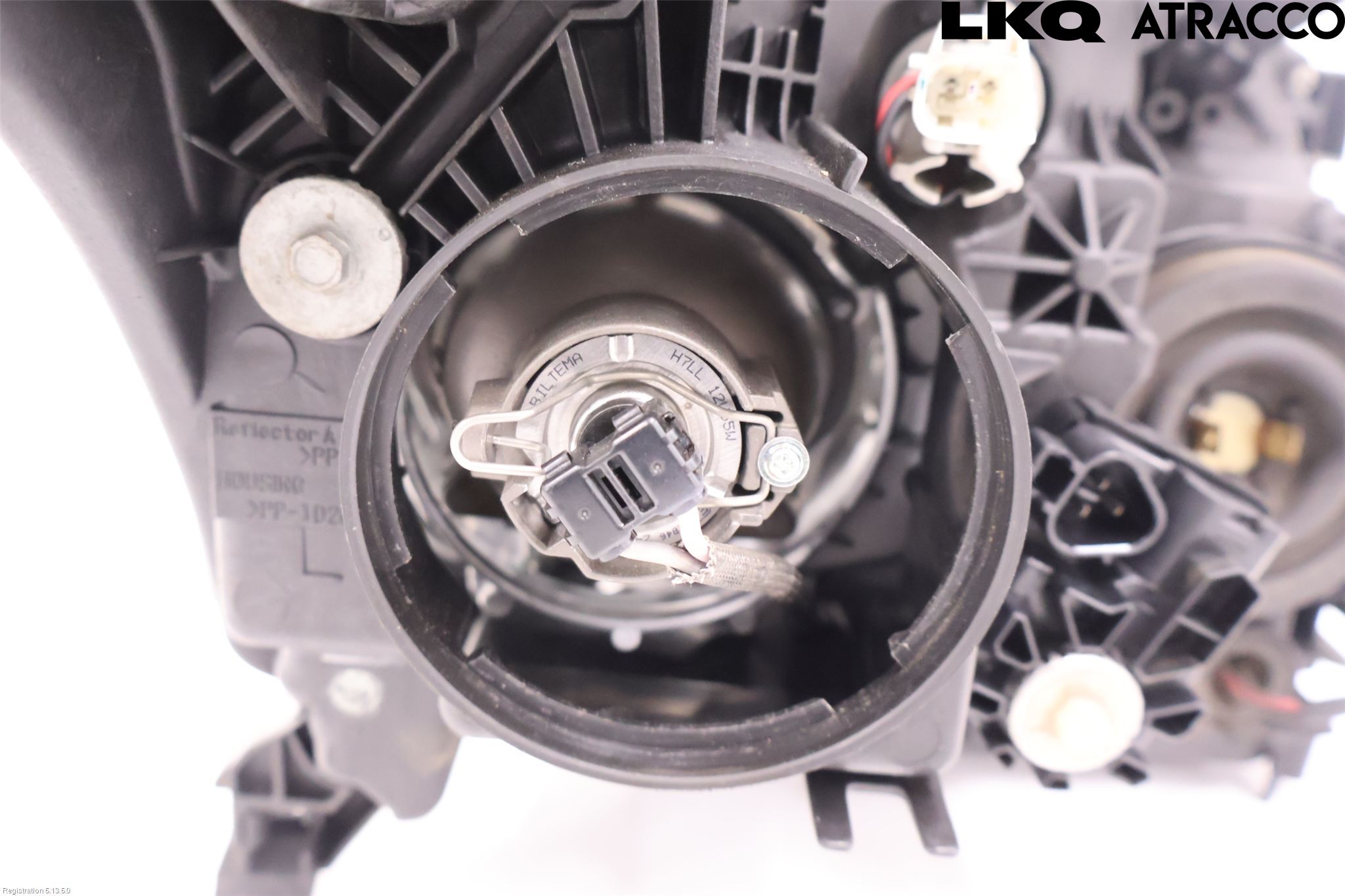 Toyota AVENSIS 07-08 Frontlykt Venstre