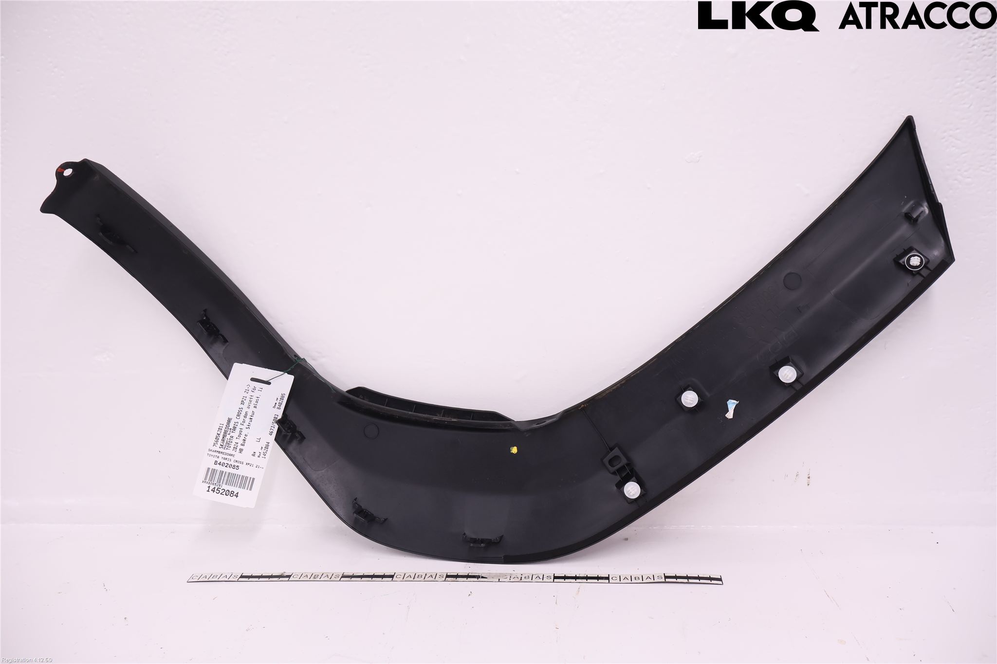 Toyota YARIS CROSS XP21 21- Skjerm Bredder