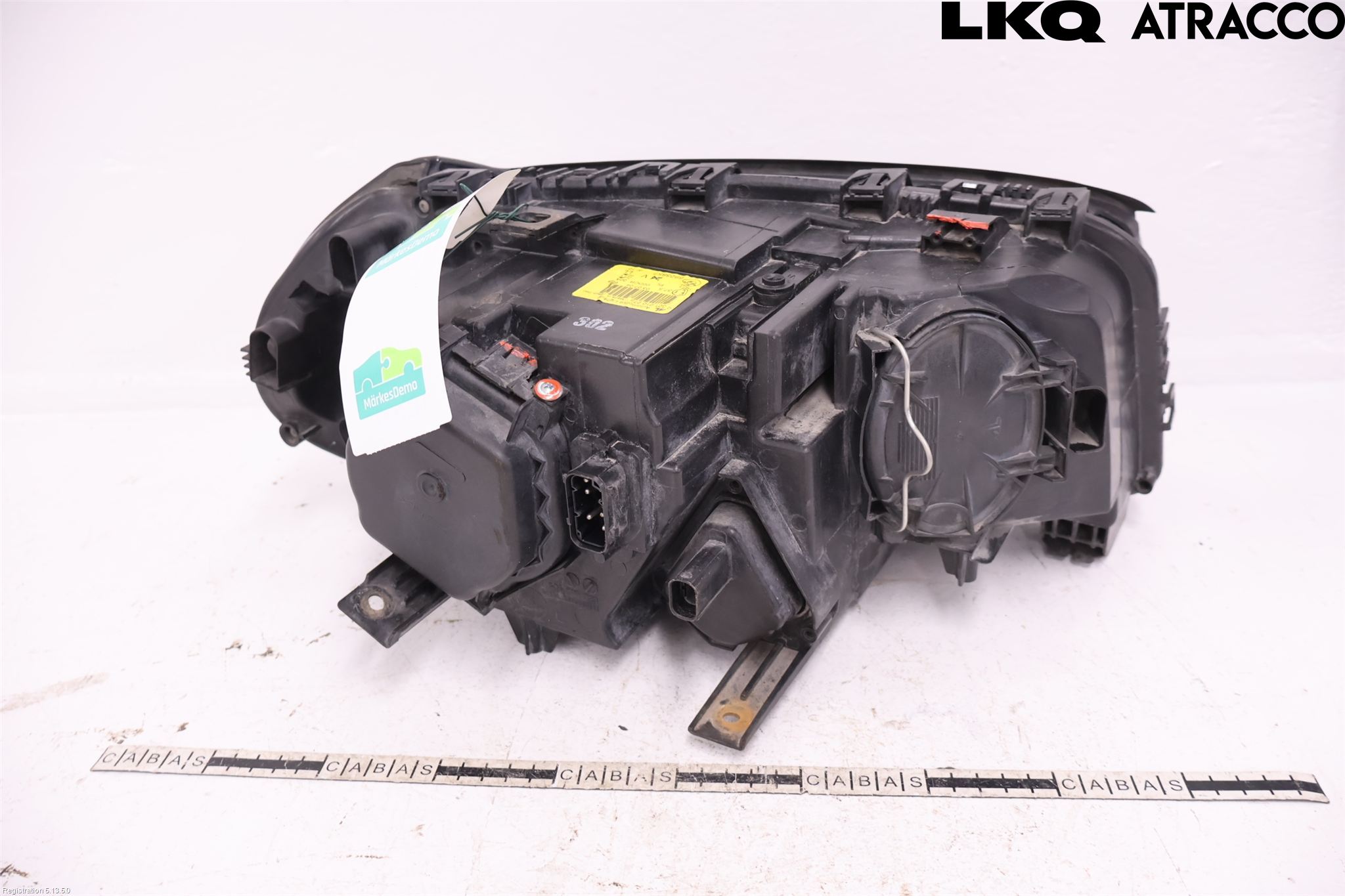 BMW X3 E83     03-10 Frontlykt Venstre