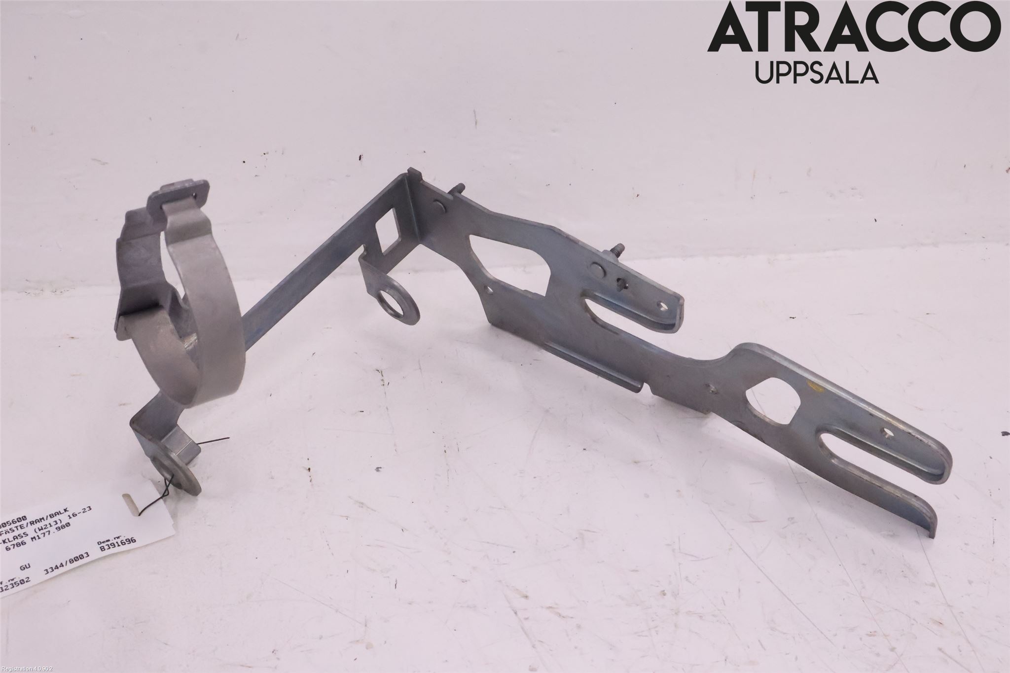 Mercedes-Benz MB E-KLASS (W213) 16-23 Radiator Feste - Ramme - Bjelk