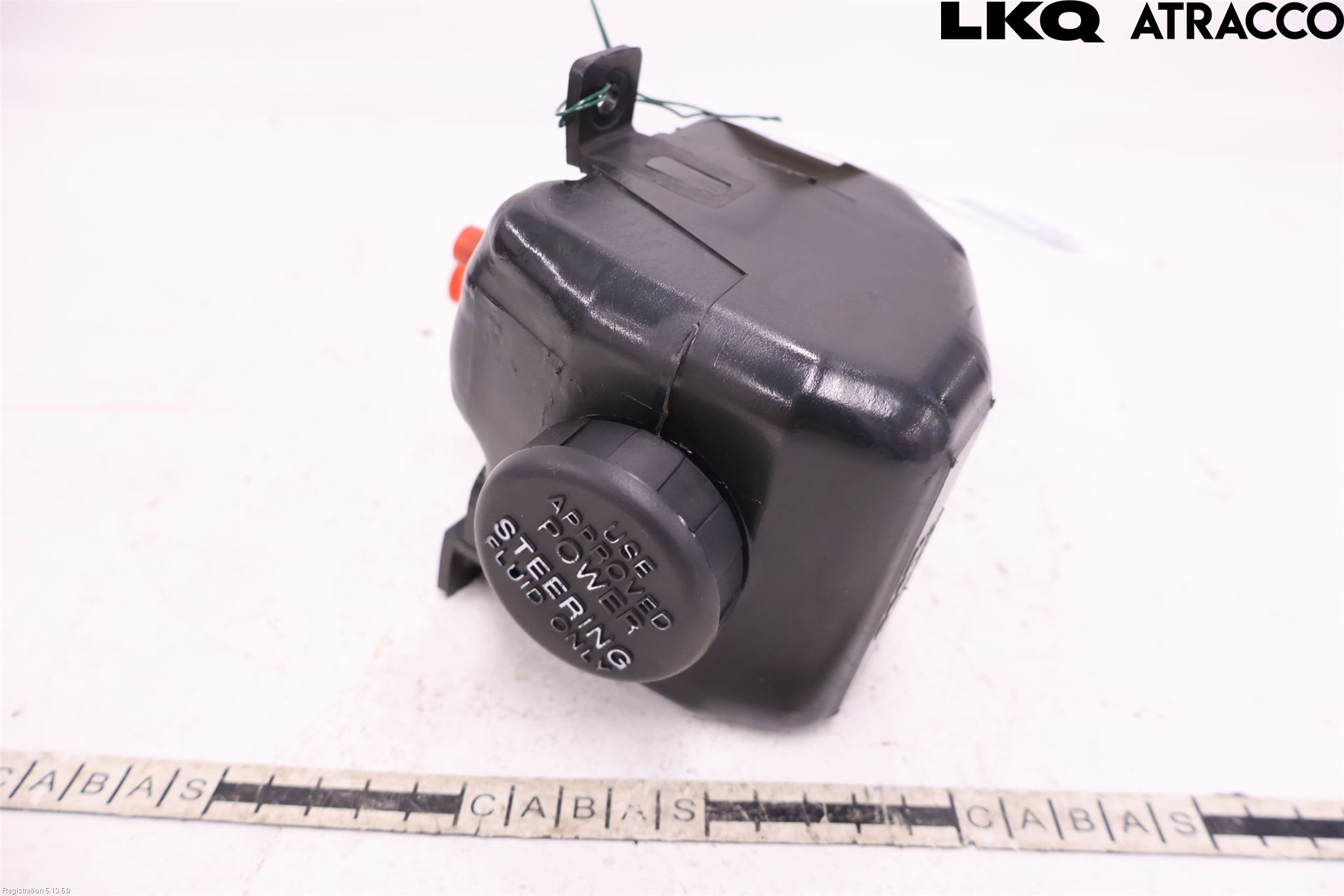 Saab 900      89-93 Servo Oljebeholder