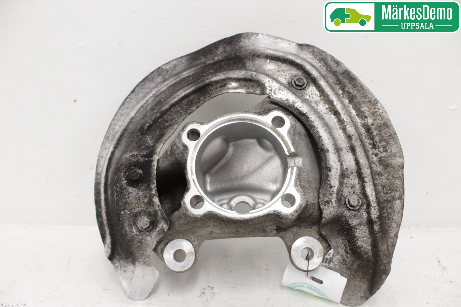 BMW 1 F20/F21 11-19 Spindel Hf