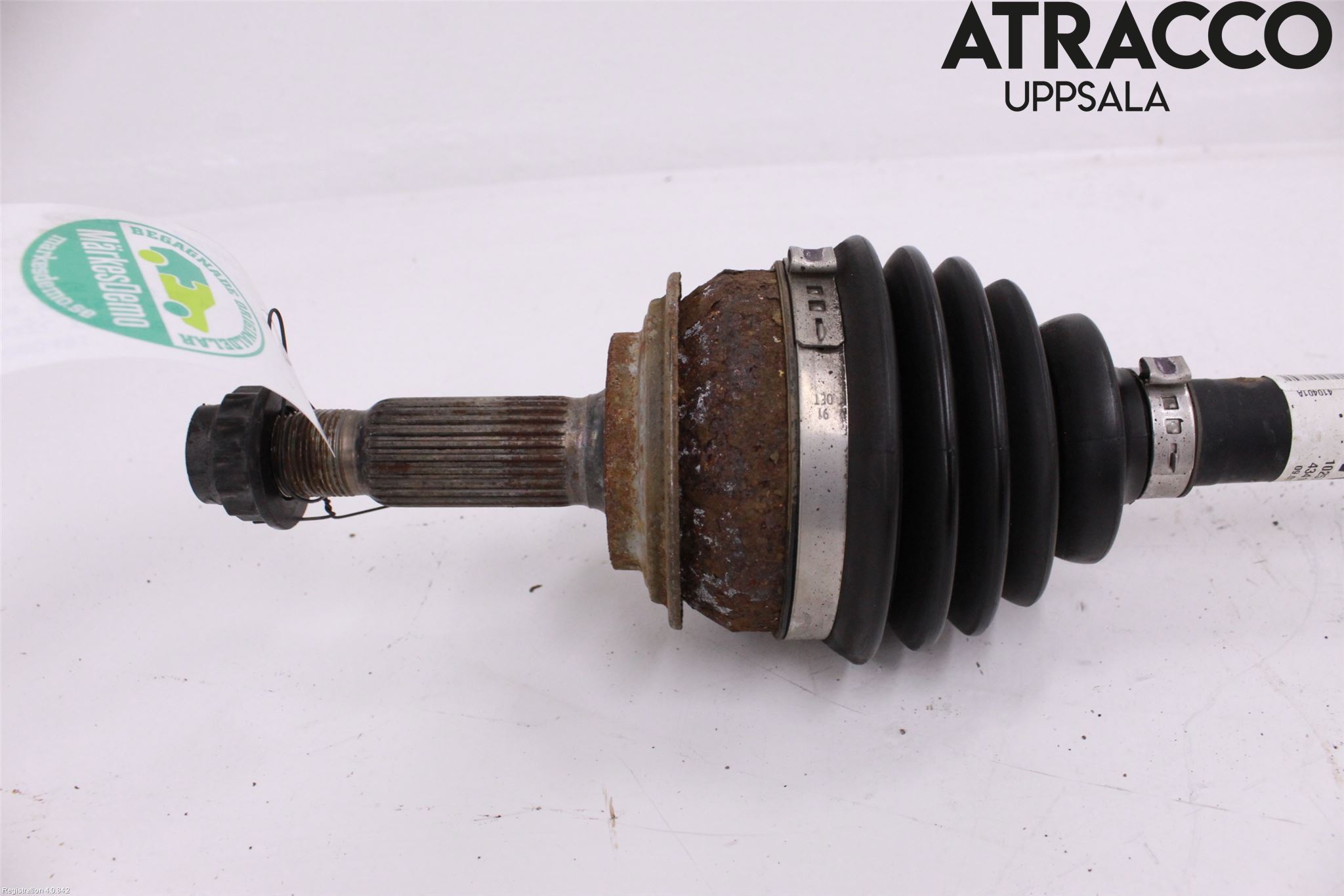 Toyota YARIS XP130 12-14 Drivaksel Foran Kompl Høyre