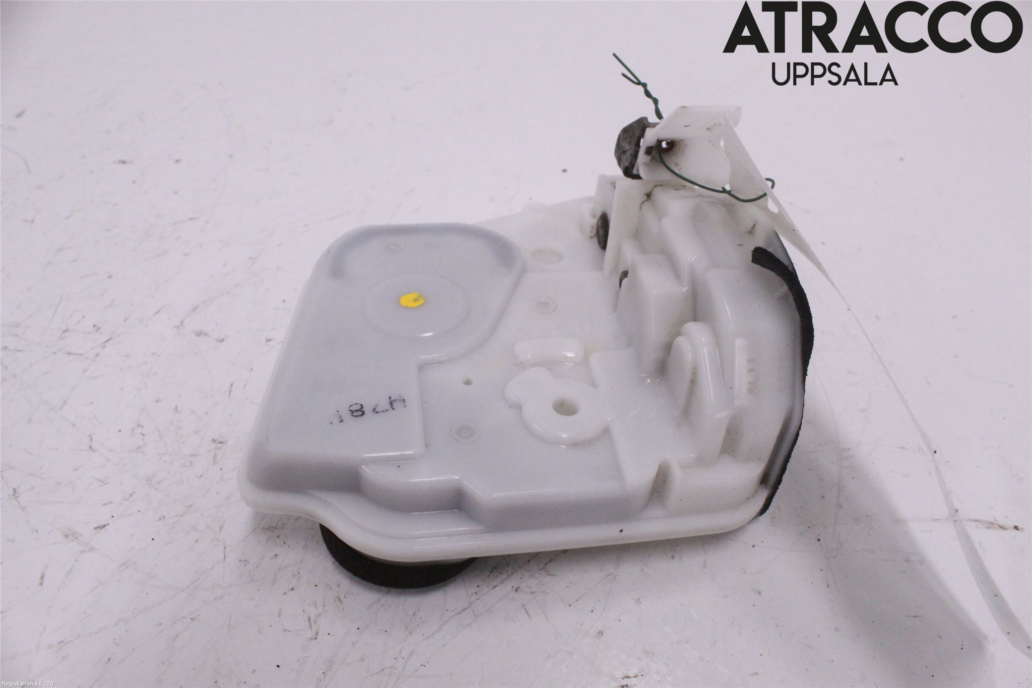 Mazda 6 08-13 Dørlås - Låsekasse