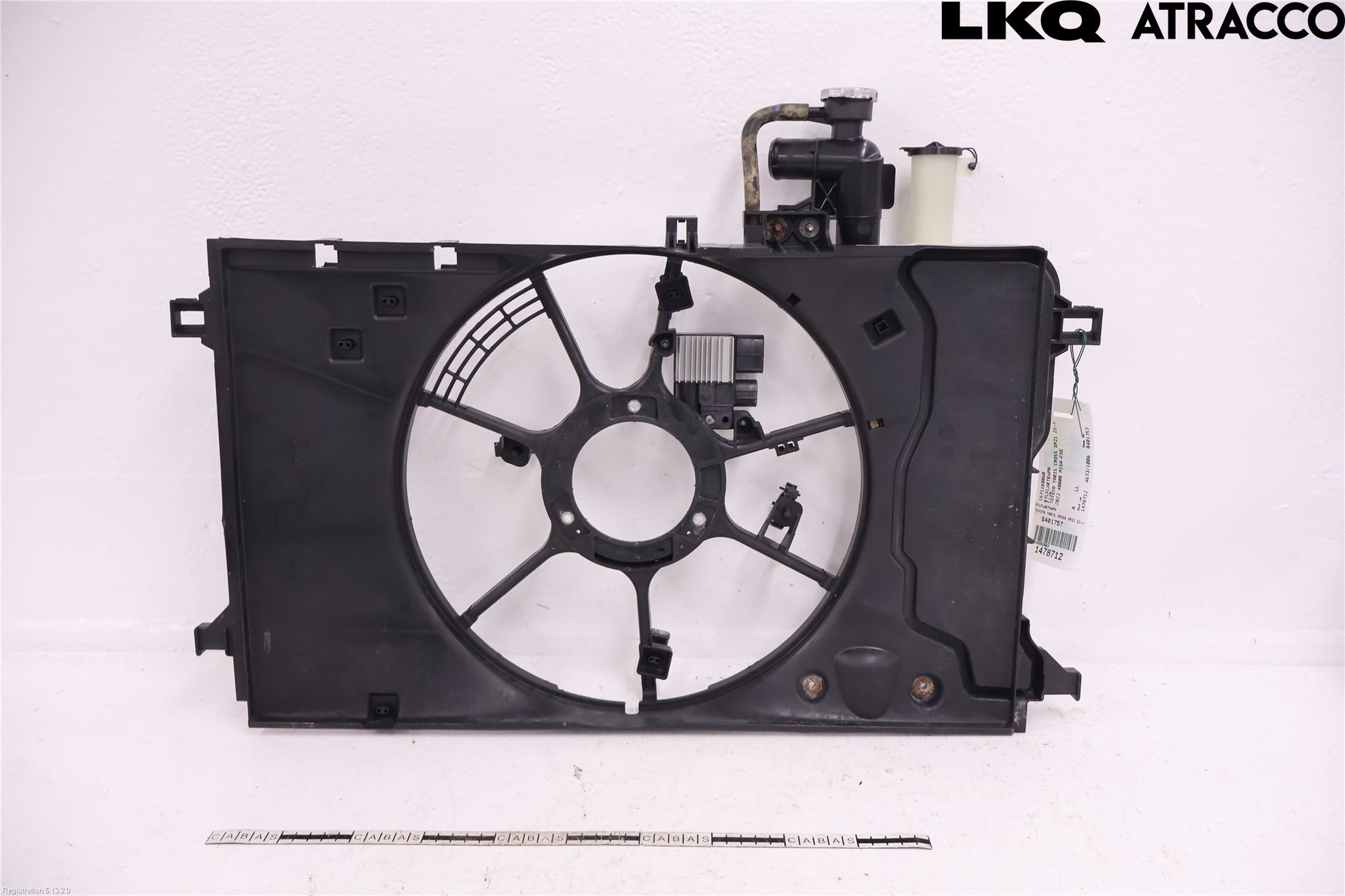 Toyota YARIS CROSS XP21 21- Kjølevifte-Radiator Hus-Kåpe