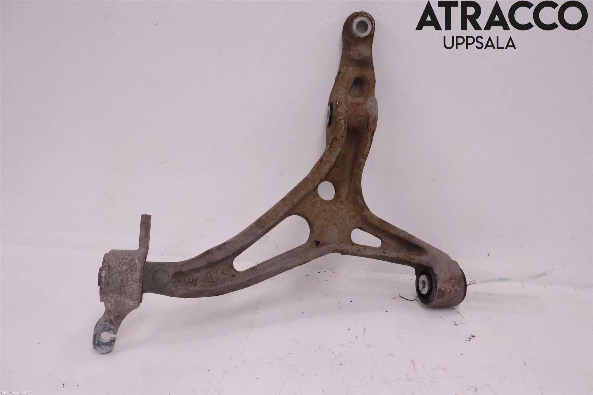Mercedes-Benz MB GL-KLASS (X164) 06-12 Bærearm Foran Venstre Nedre