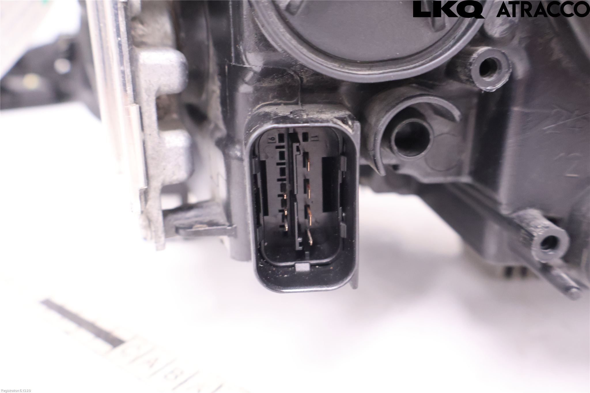 BMW 5 F10/F11/F18 09-17 Frontlykt Høyre