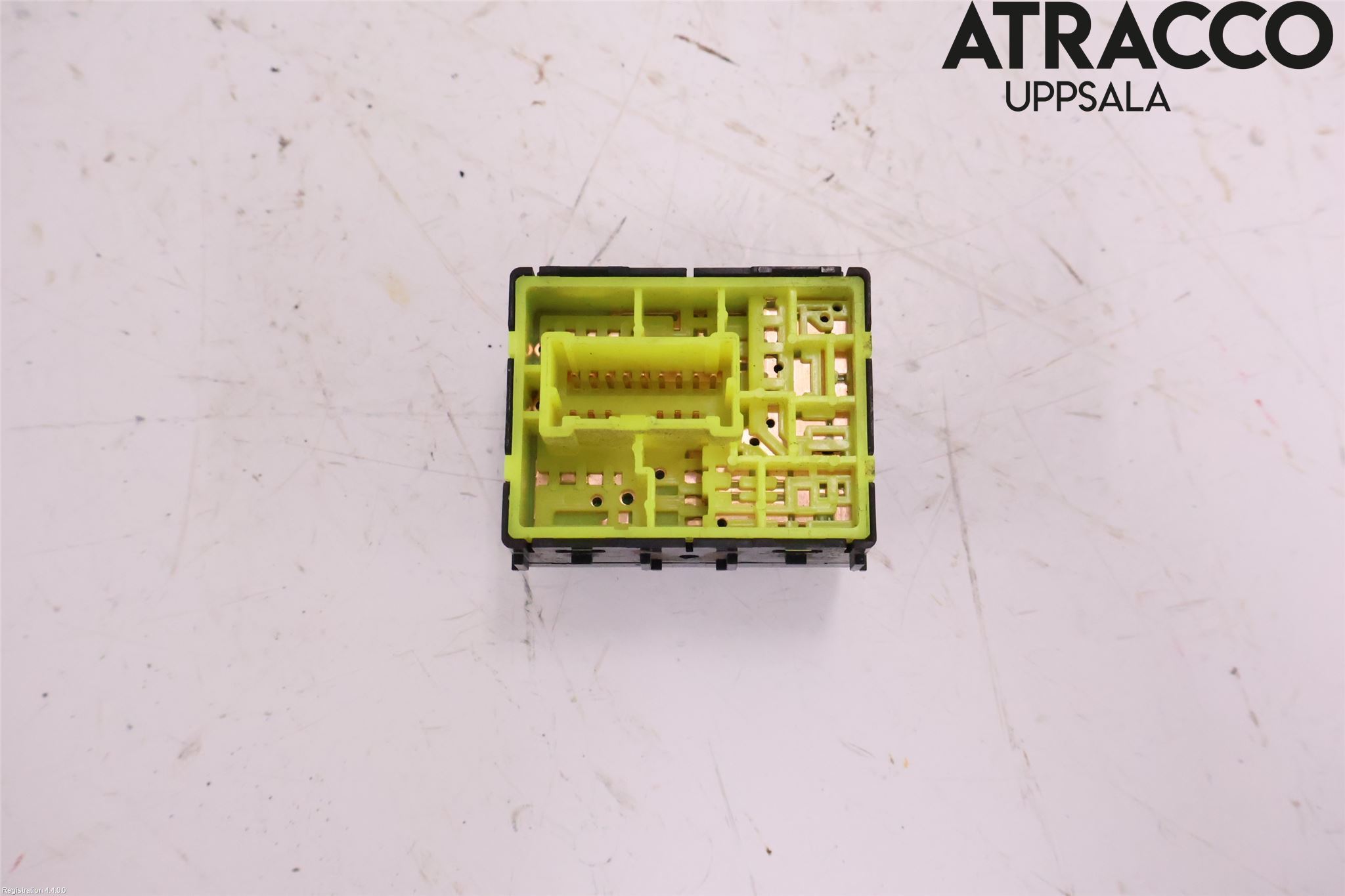 Nissan NAVARA 05-16 Bryter Speil