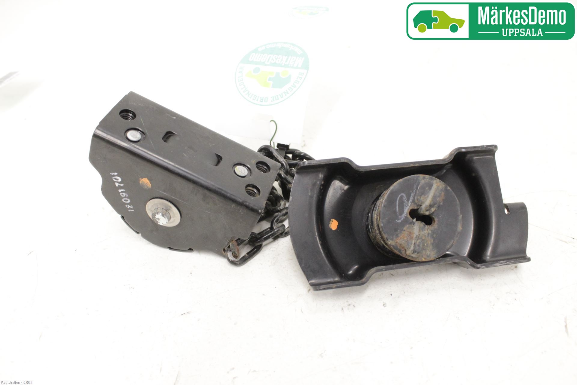 Toyota HILUX 16- Reservehjulholder